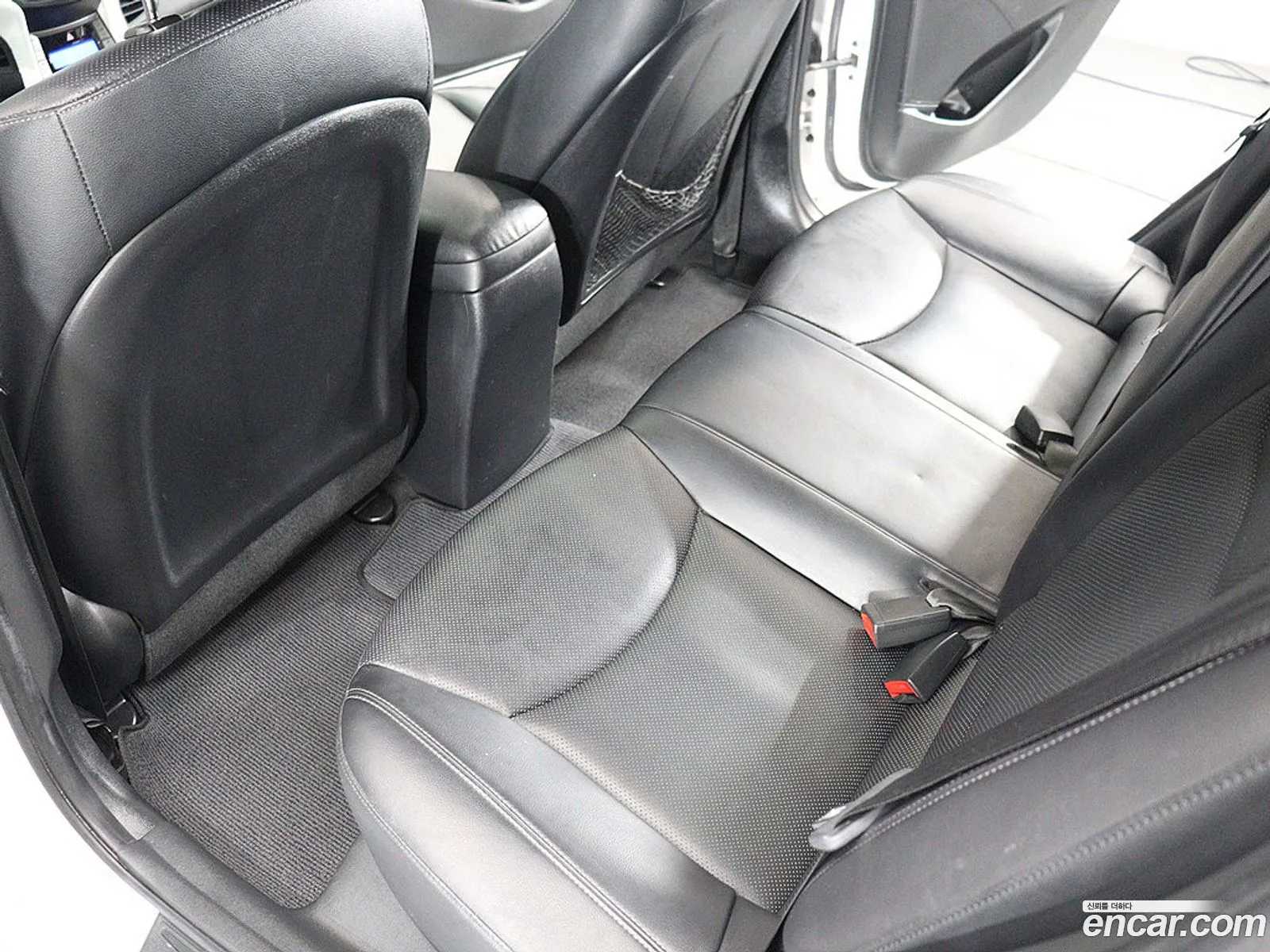 Hyundai Elantra MD 2012 — 15