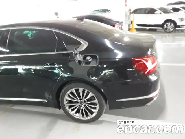 Kia K9 2022 — 3