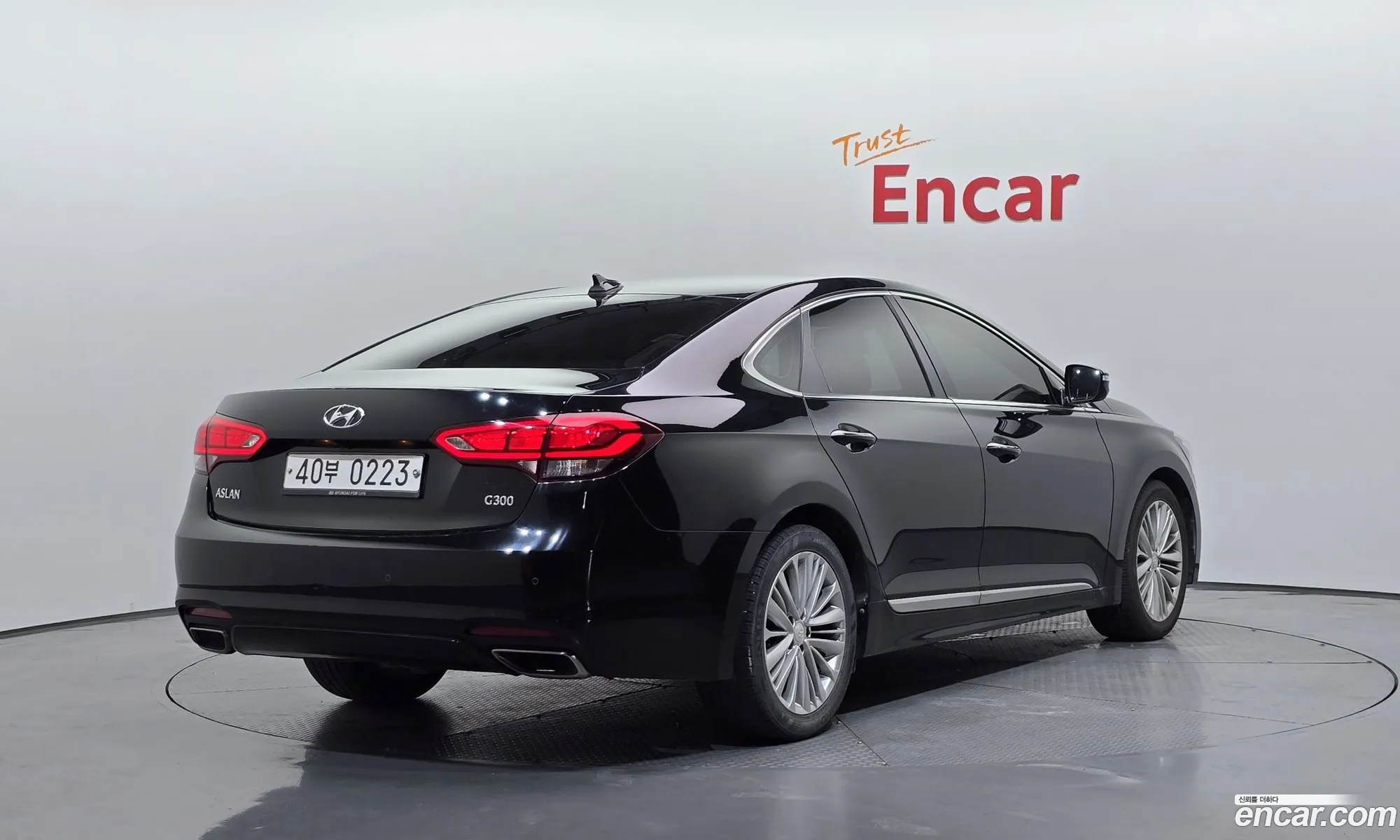 Hyundai Aslan 2015 — 19