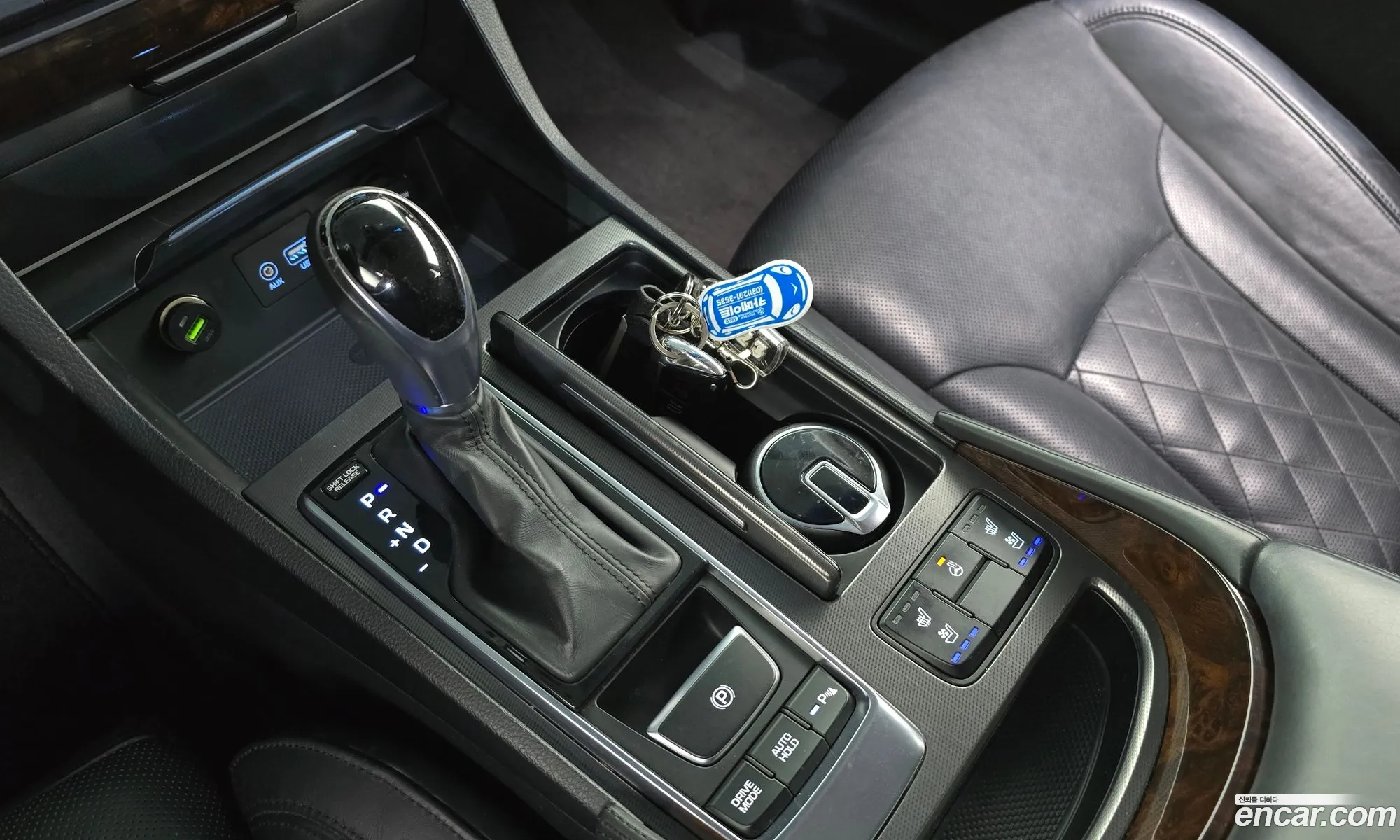 Hyundai Aslan 2015 — 18