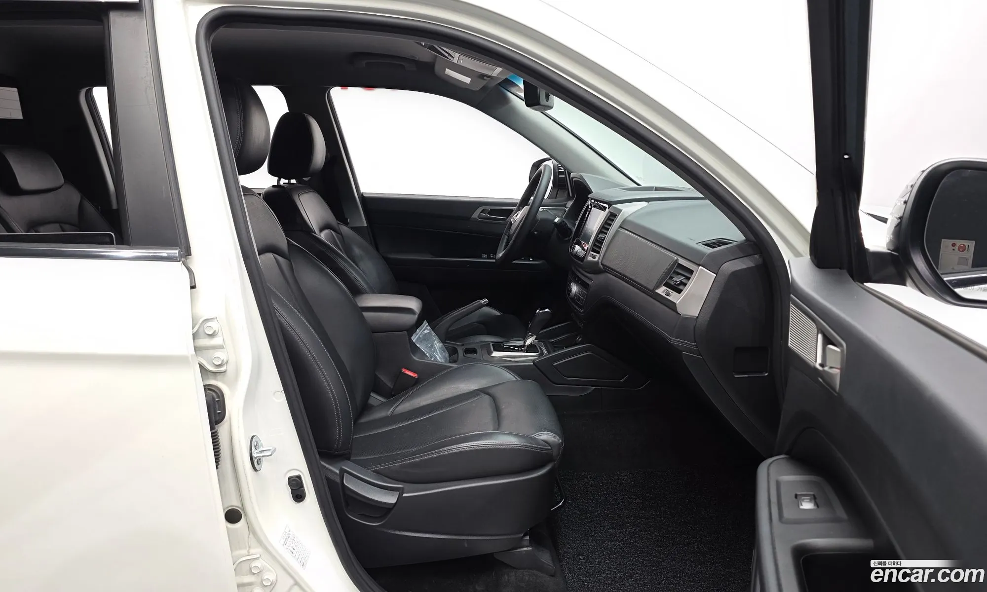 KG Mobility (SsangYong) Rexton Sports 2018 — 13