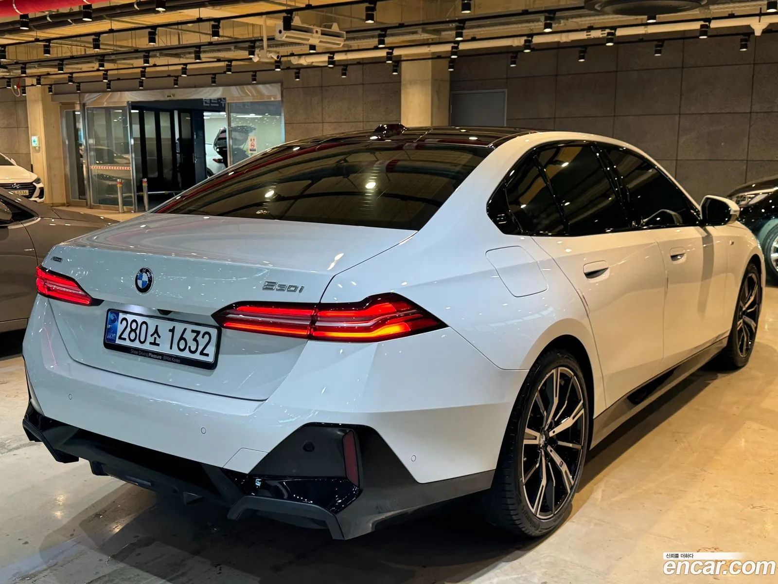 BMW 5 Series 2024 — 7