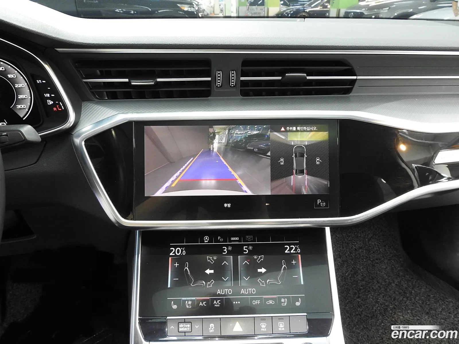 Audi A6 2021 — 14