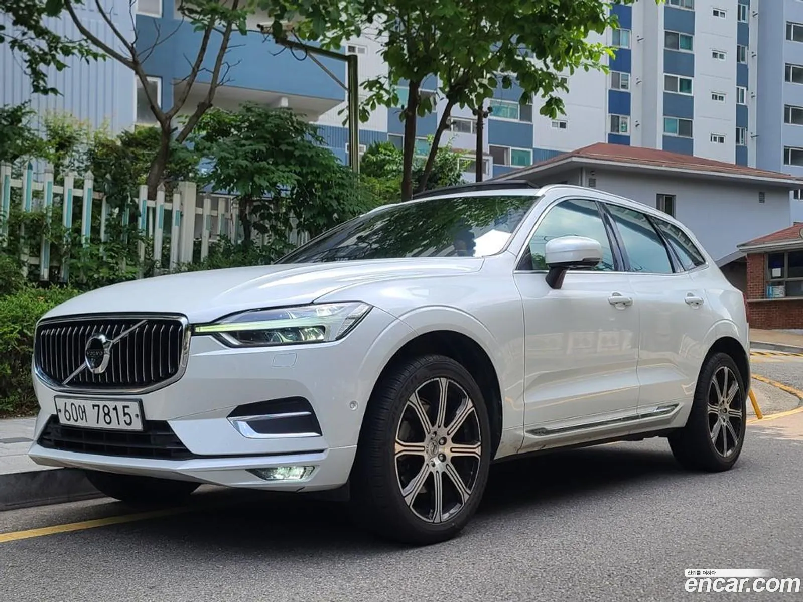 Volvo XC60 2018 — 19
