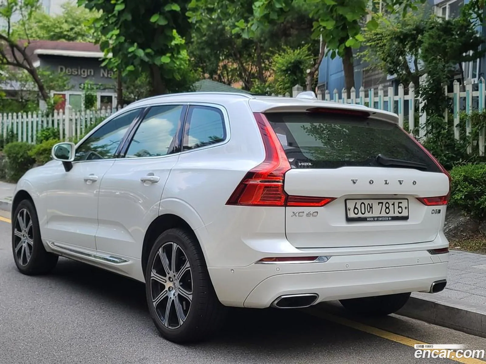 Volvo XC60 2018 — 18