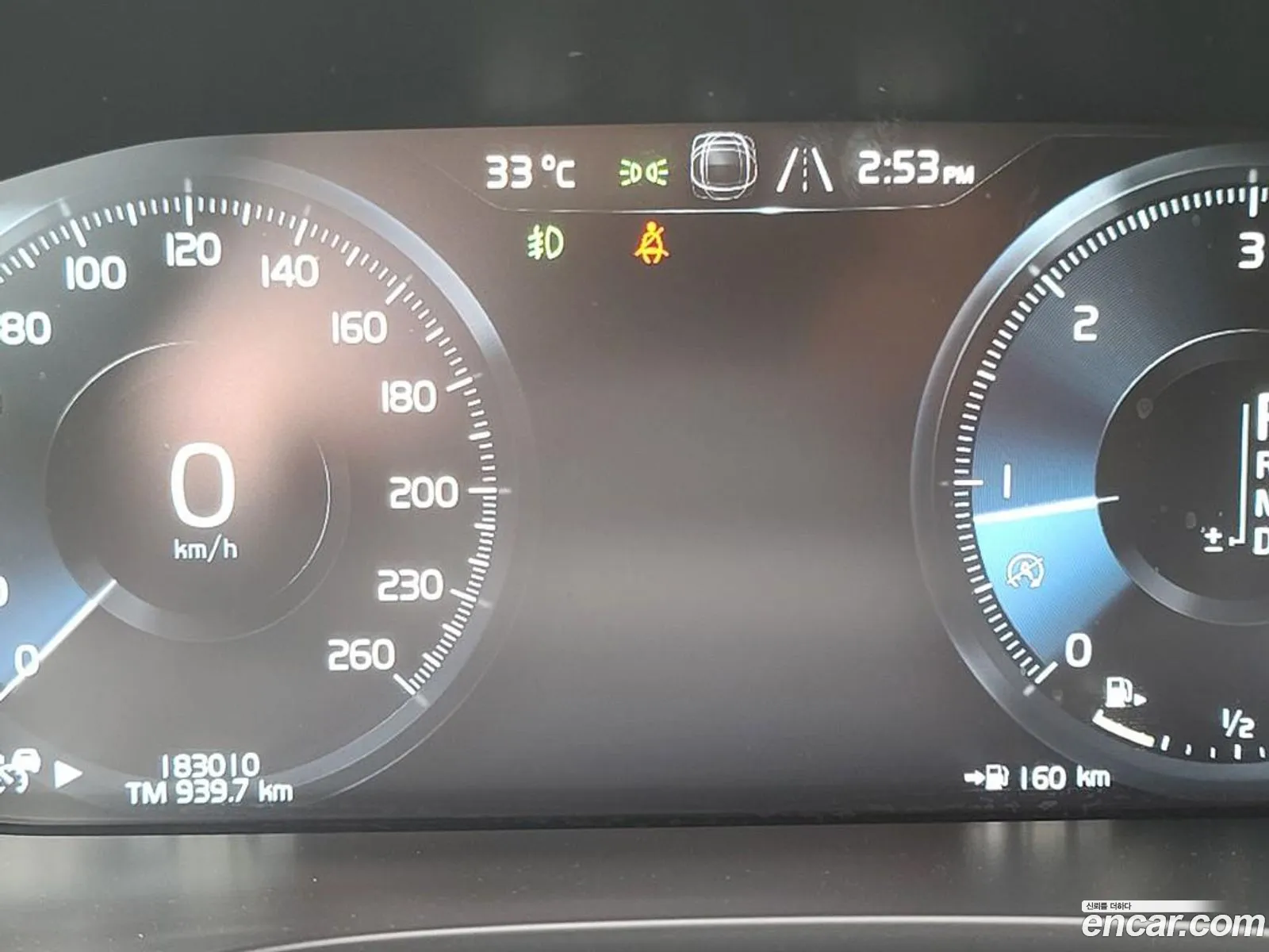 Volvo XC60 2018 — 11