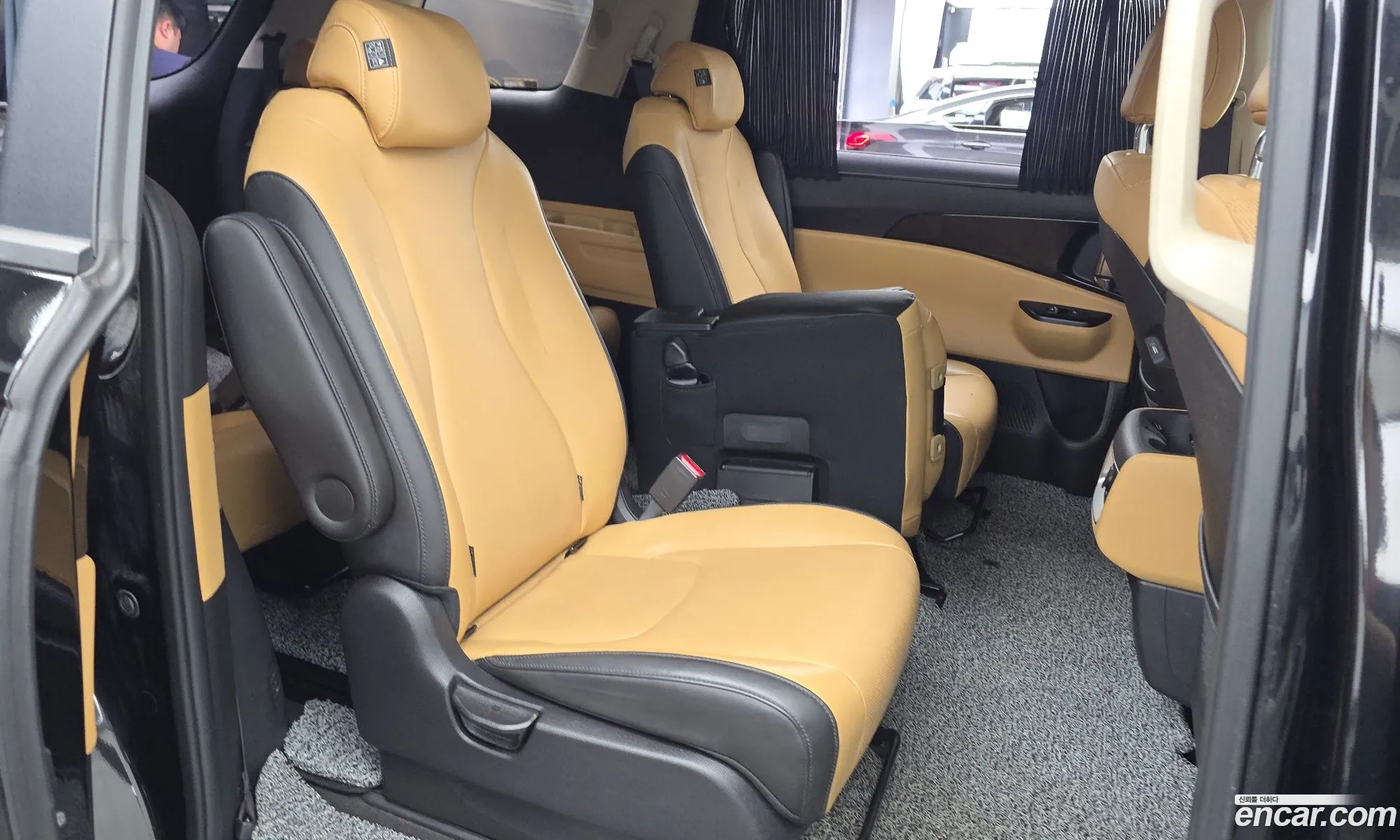 Kia Carnival 2021 KNHNB37BBNS140218 — 9