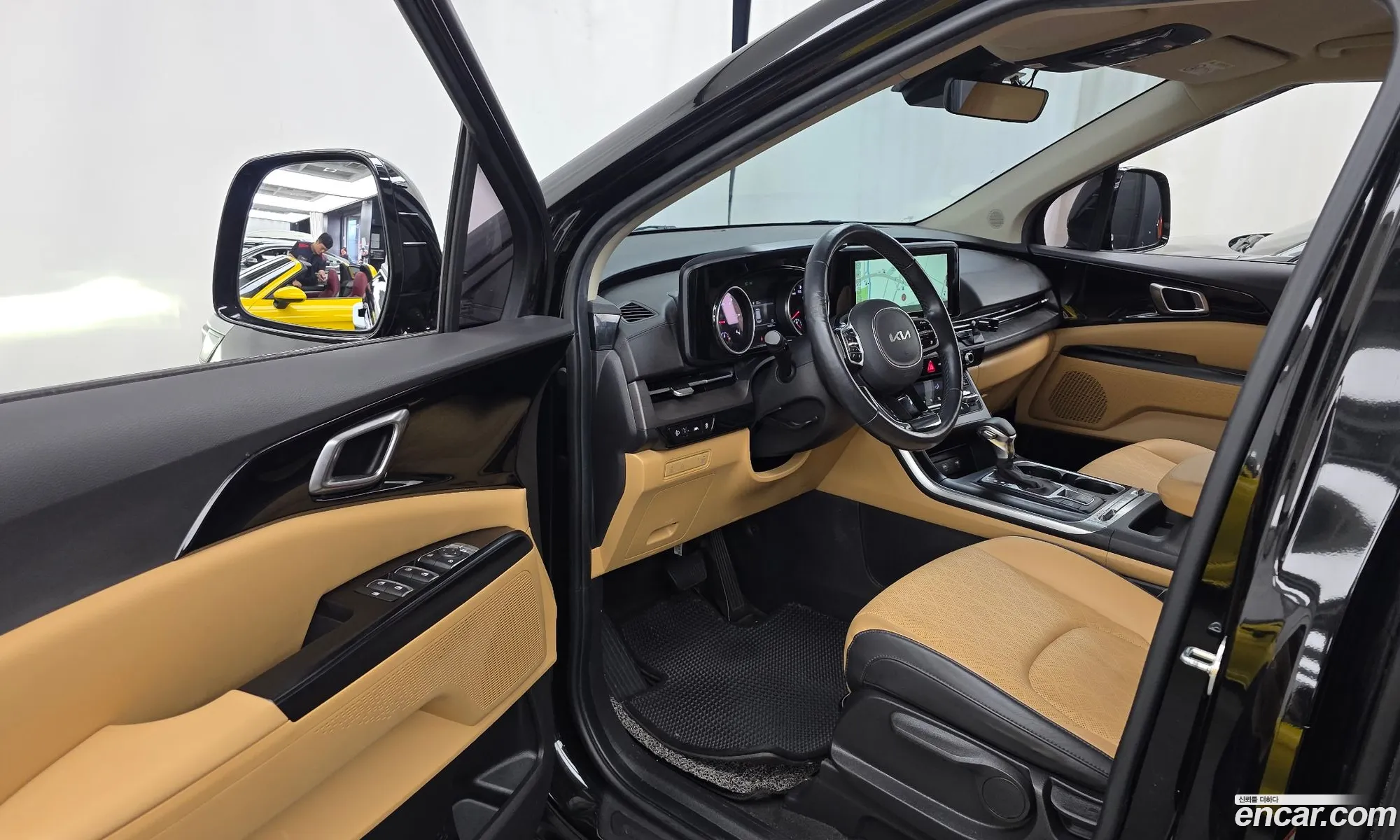 Kia Carnival 2021 KNHNB37BBNS140218 — 8