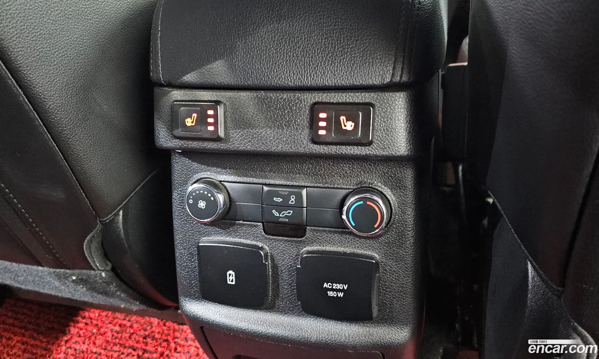 Ford Explorer 2018 1FM5K8FH4JGB23557 — 21
