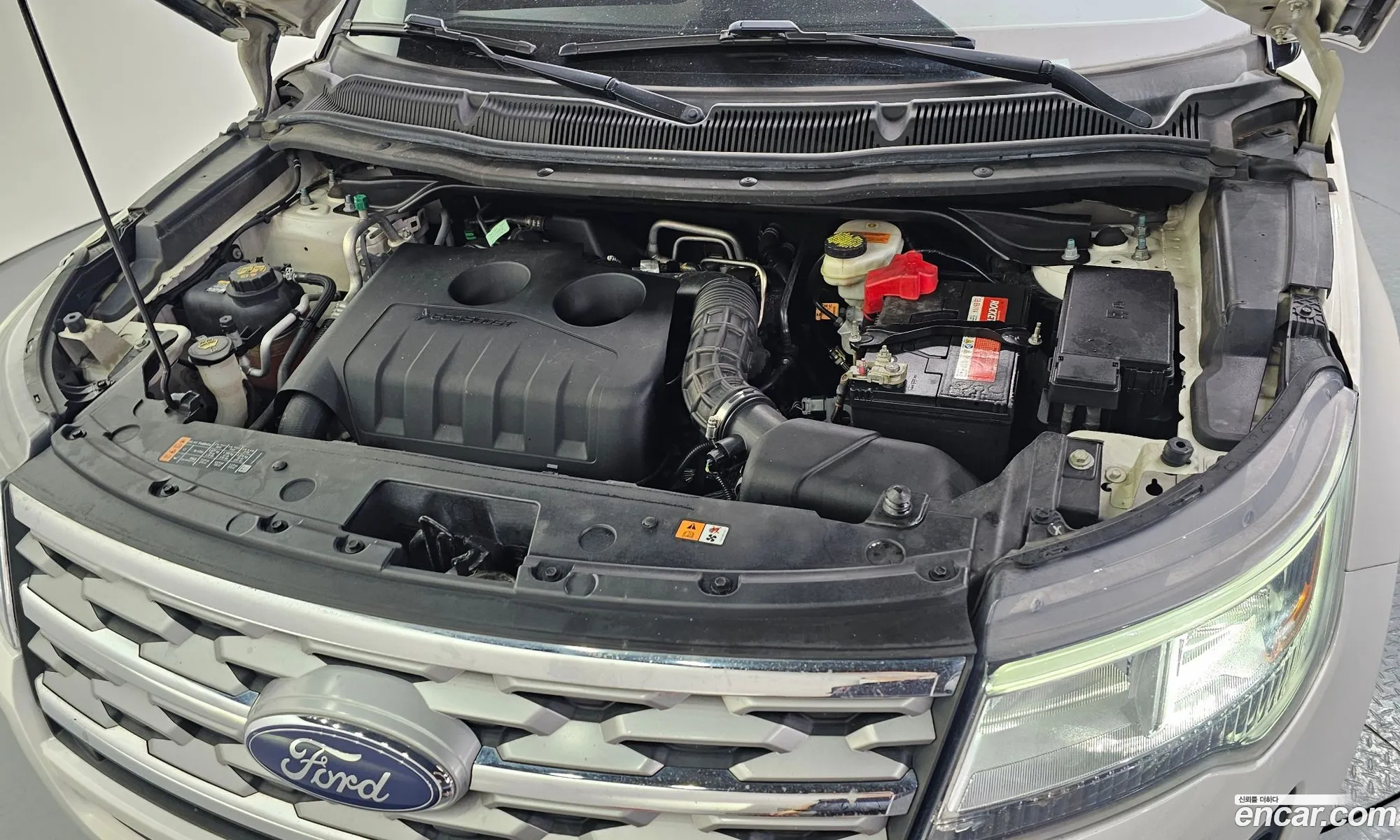 Ford Explorer 2018 1FM5K8FH4JGB23557 — 13