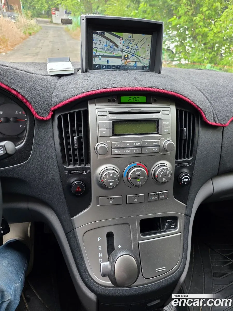 Hyundai Grand Starex 2014 — 14