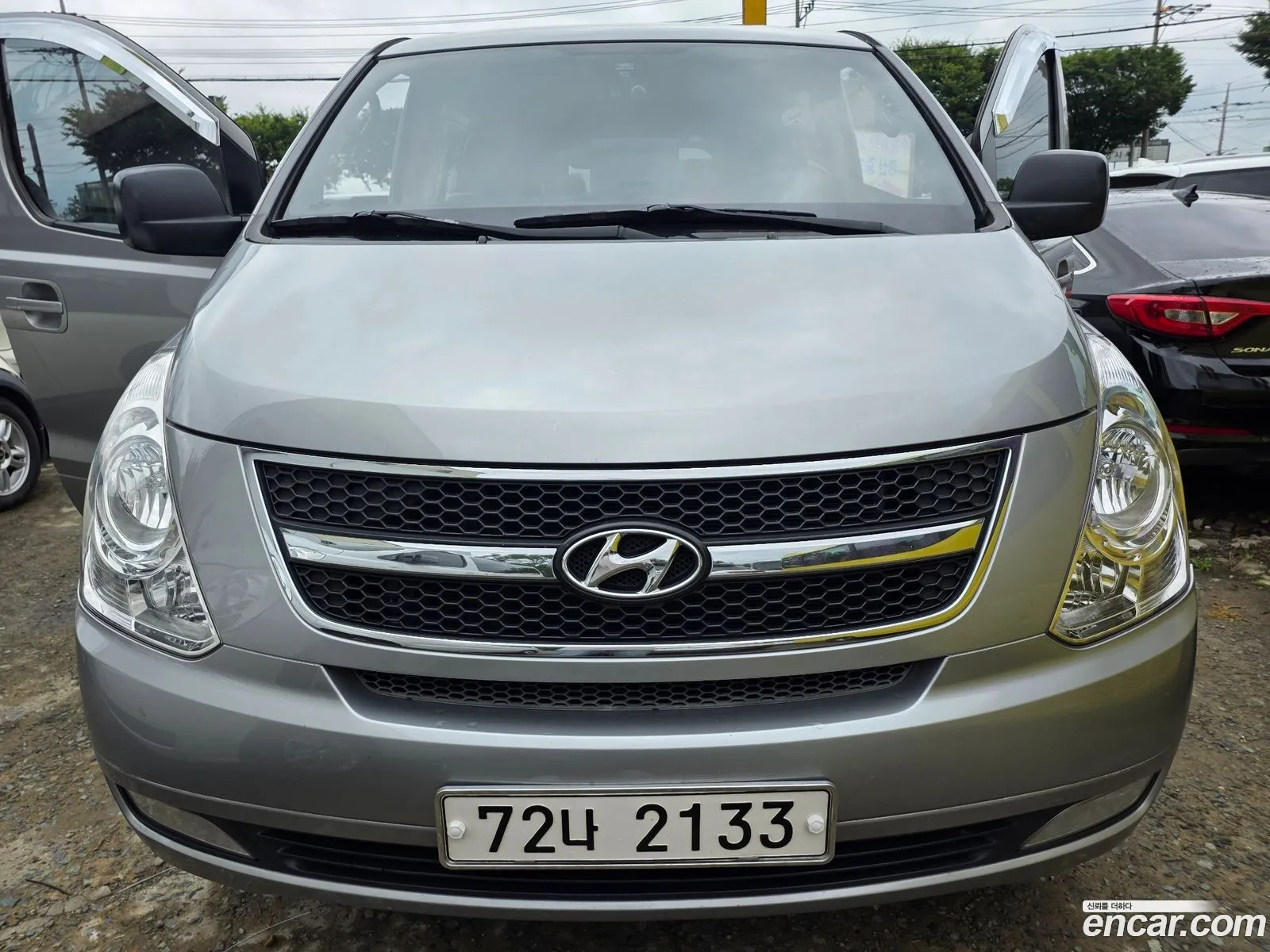 Hyundai Grand Starex 2014 — 17