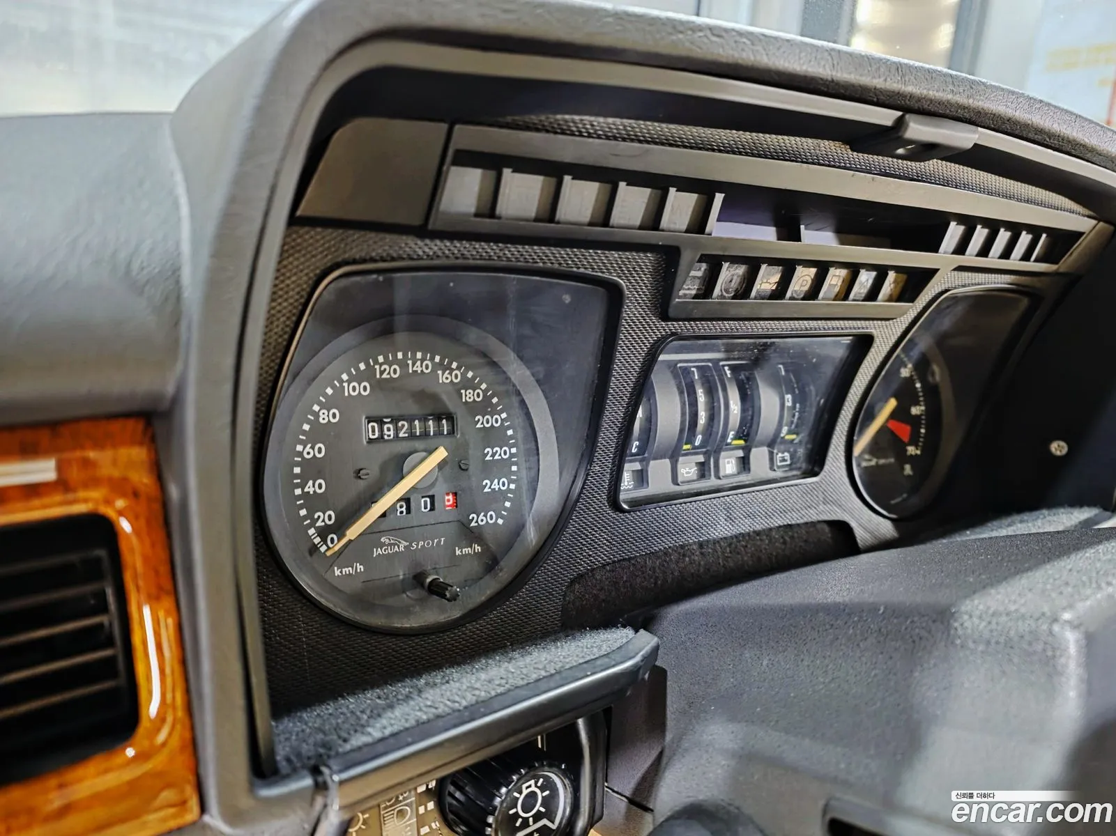 Jaguar XJR 1991 — 3