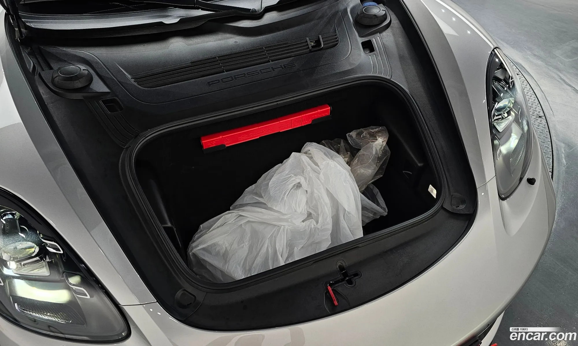 Porsche 718 Cayman 2021 — 15