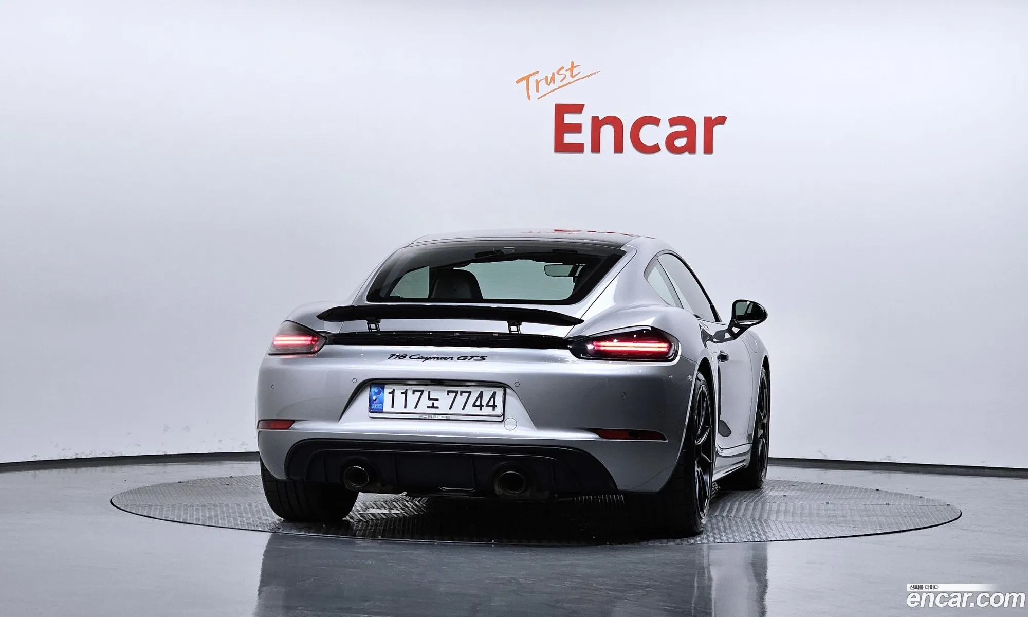 Porsche 718 Cayman 2021 — 12