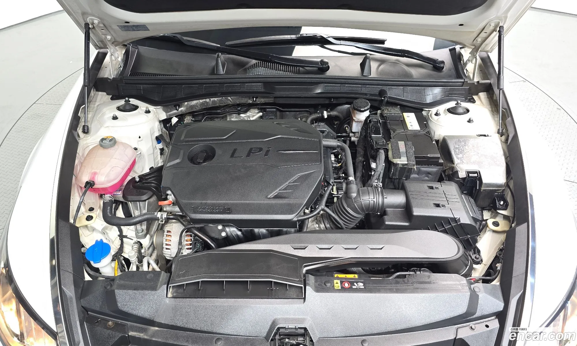 Hyundai Sonata 2022 — 17