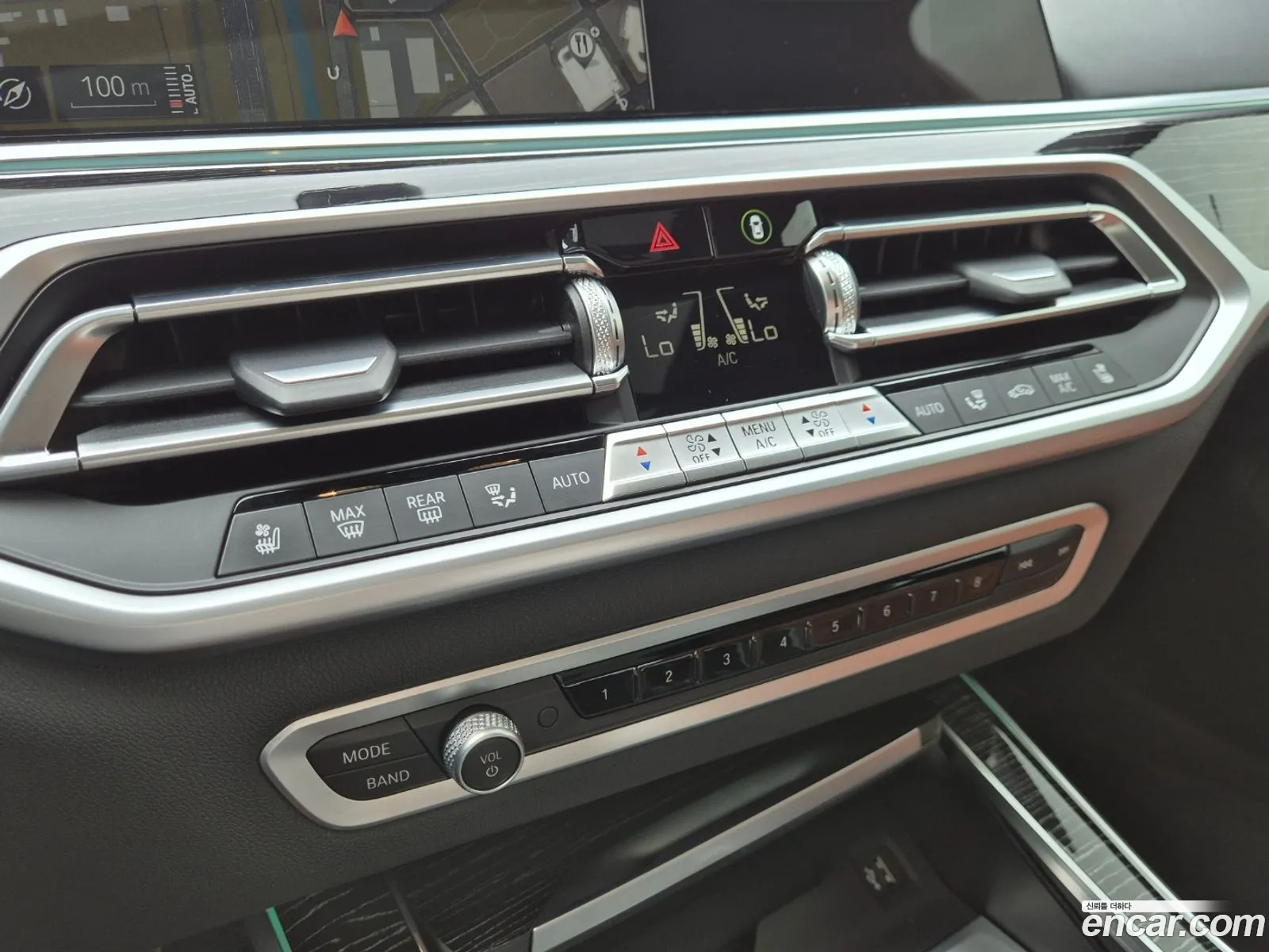 BMW X7 2022 — 11