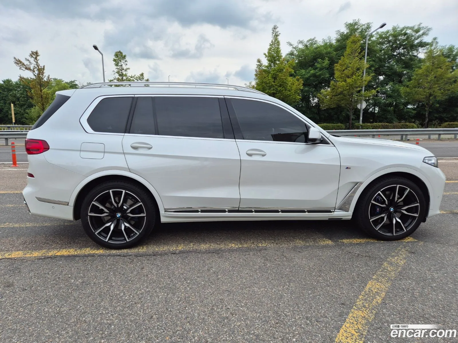 BMW X7 2022 — 4