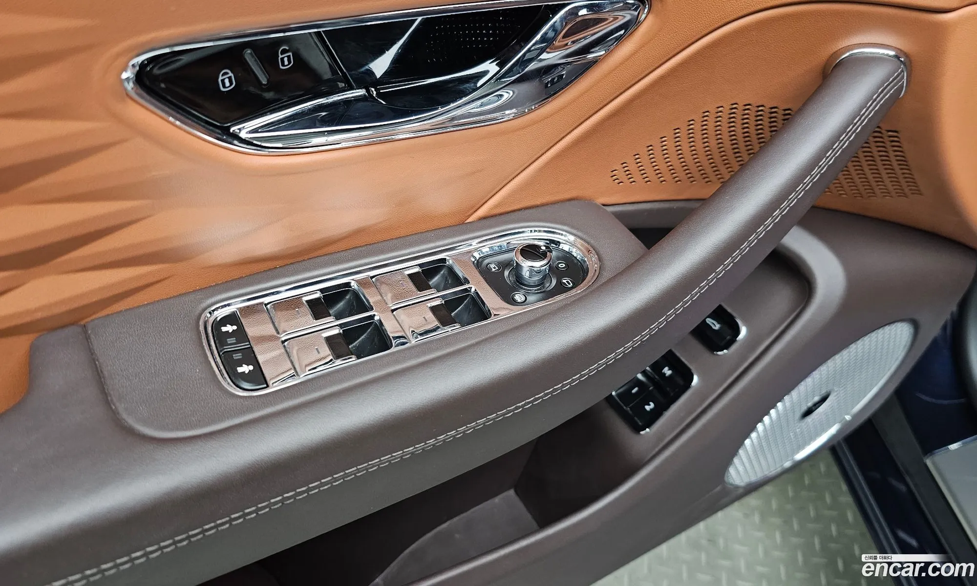 Bentley Flying Spur 2021 SCBBG53S3MC088791 — 17