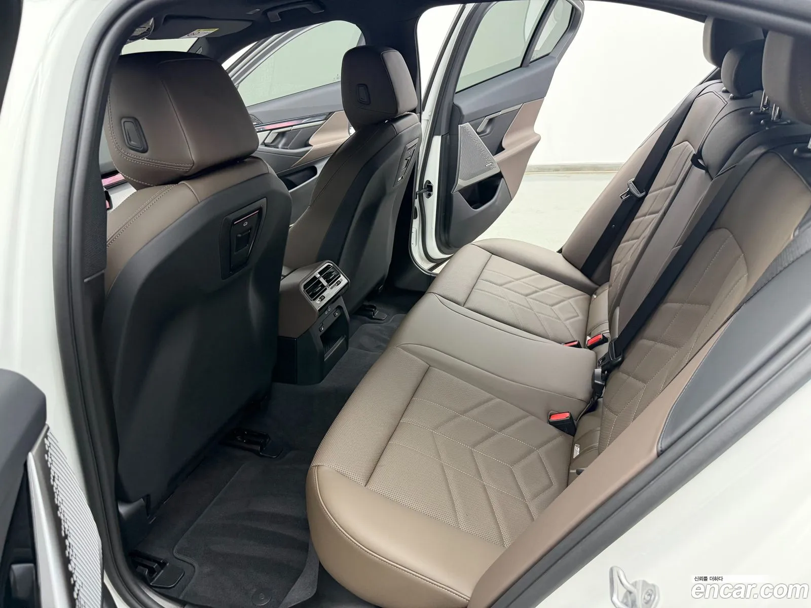 BMW 5 Series 2026 — 20