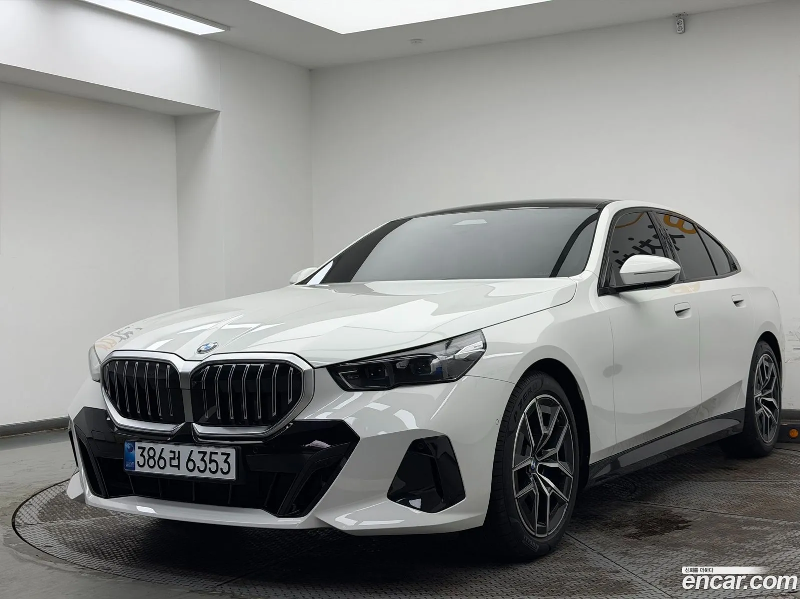 BMW 5 Series 2026 — 15