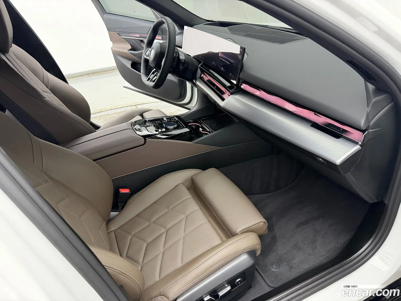 BMW 5 Series 2026 — 3