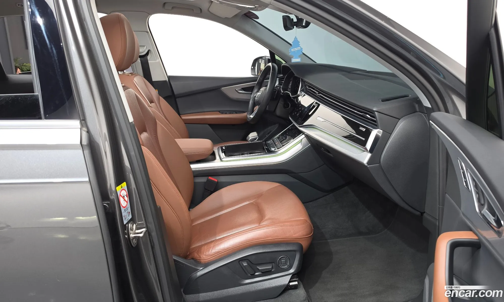 Audi Q7 2021 WAUZZZ4MXMD005796 — 31