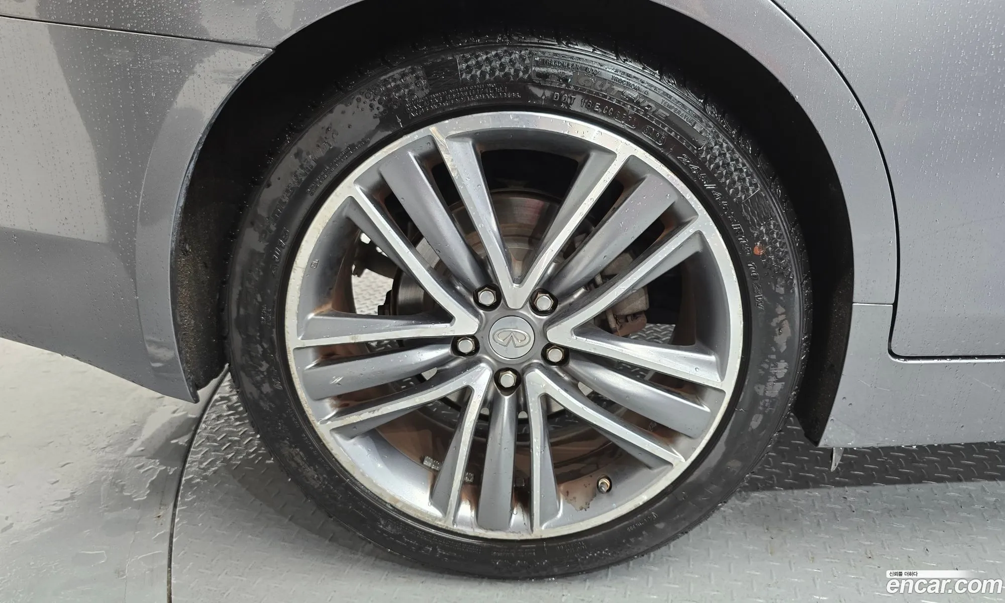 Infiniti Q50 2016 JNKDV71E7GM551176 — 4
