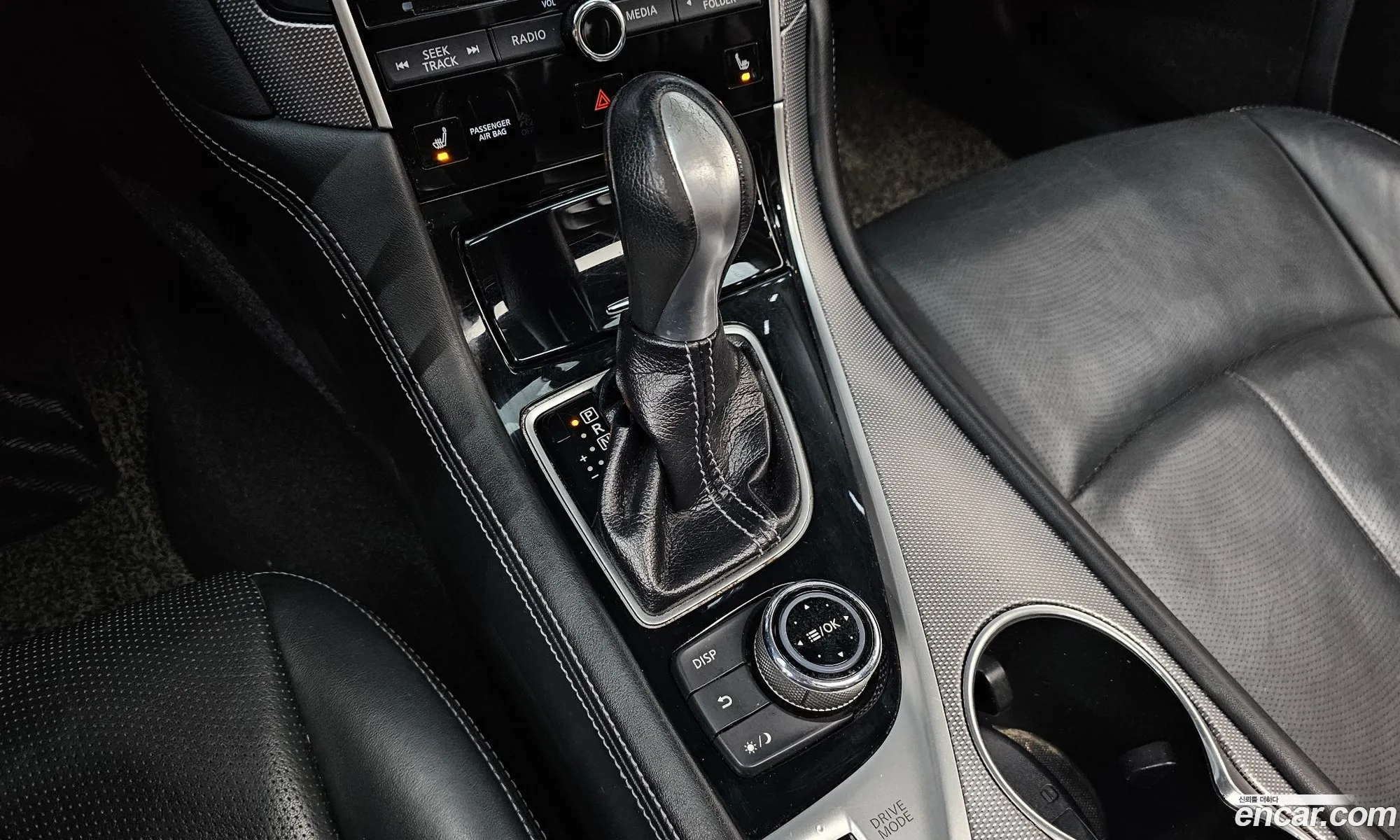 Infiniti Q50 2016 JNKDV71E7GM551176 — 18