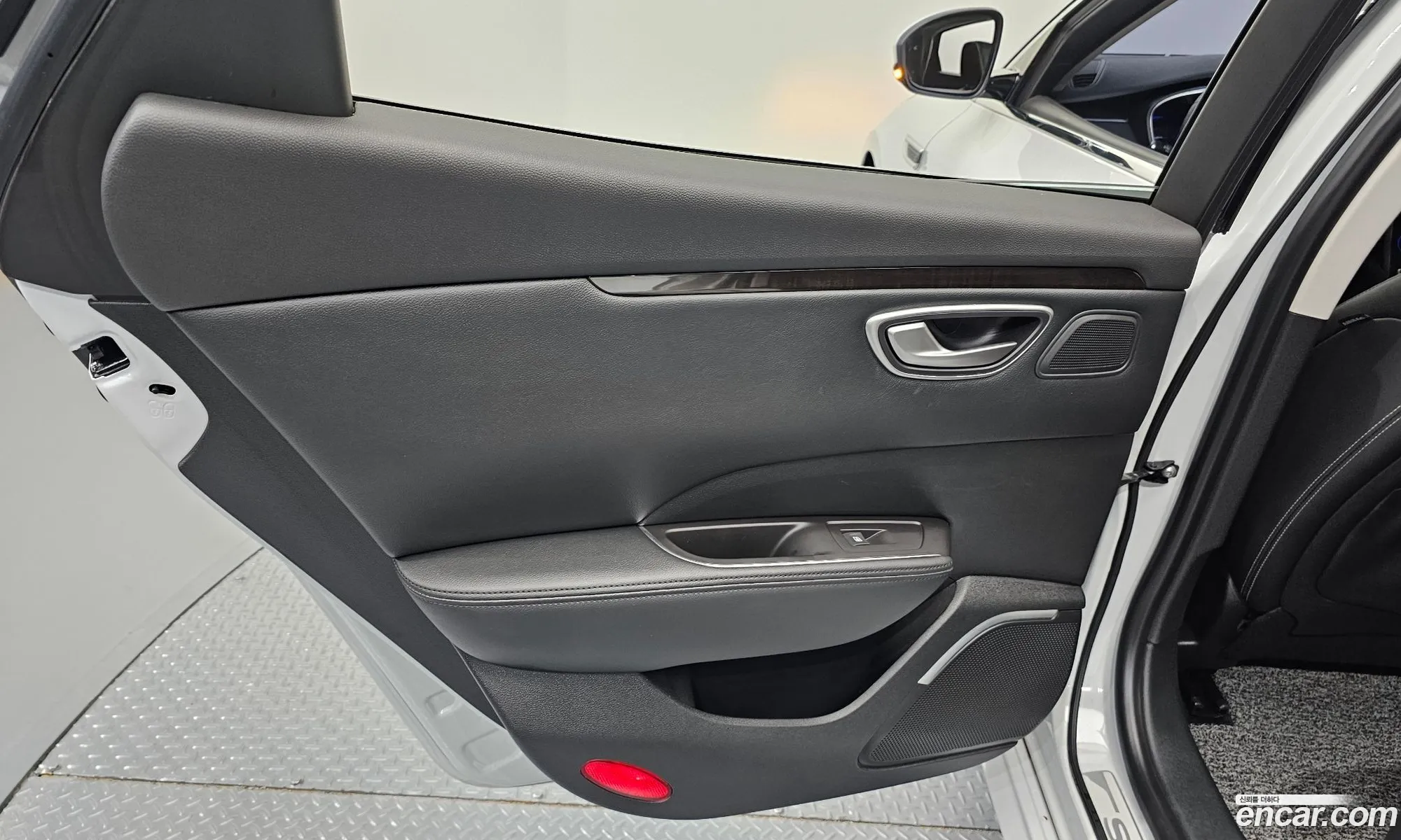 Renault Korea (Samsung) SM6 2018 — 19