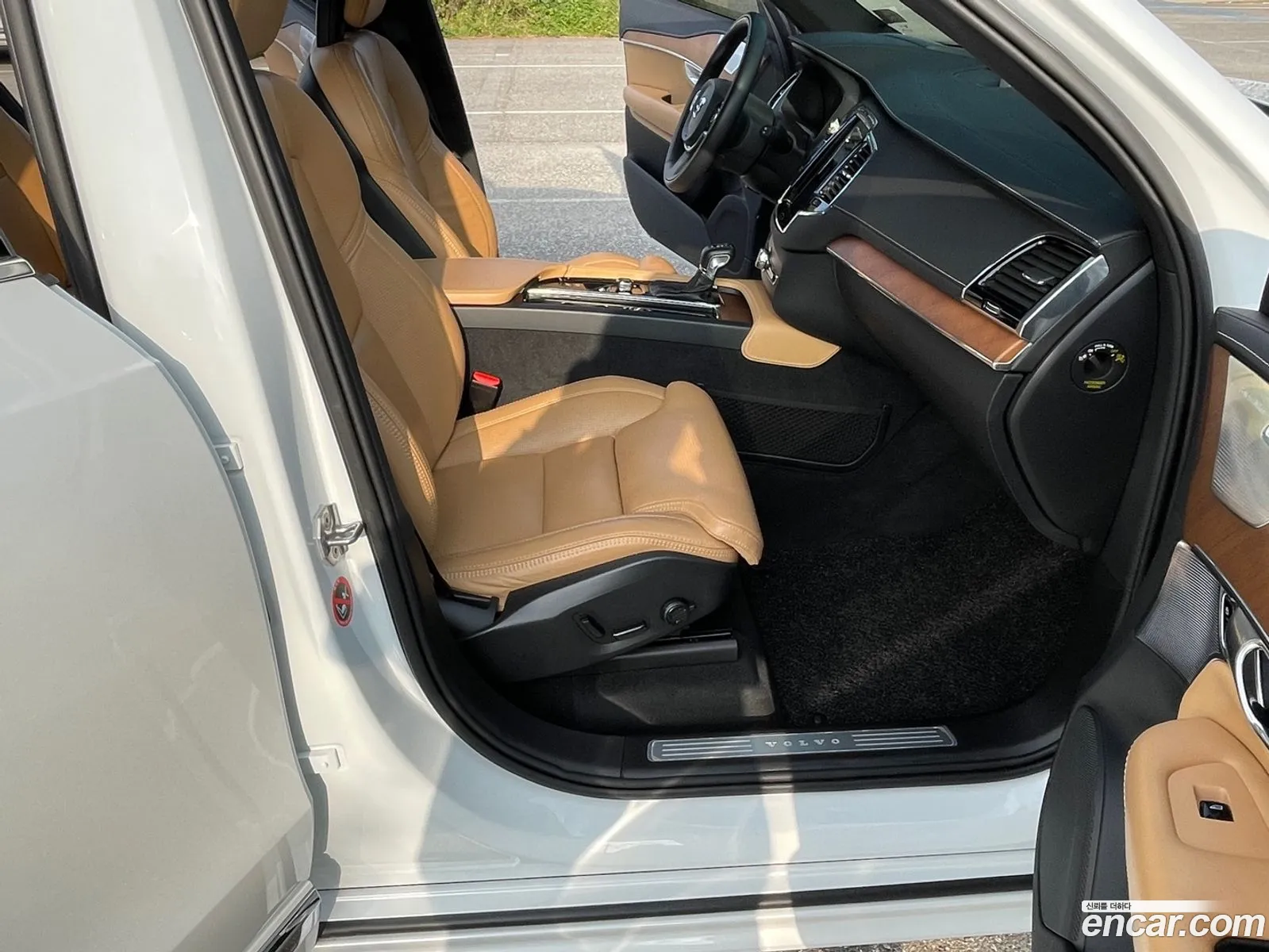 Volvo XC90 2020 — 14