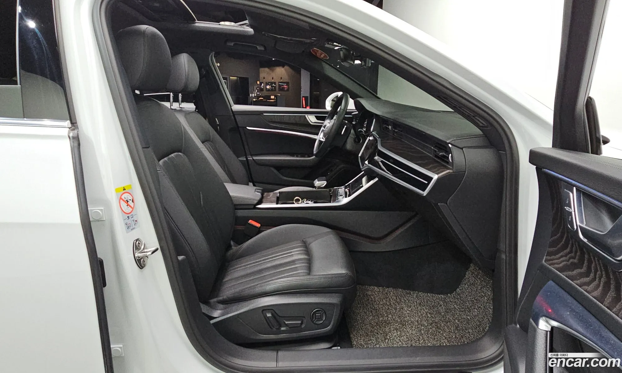 Audi A6 2021 WAUZZZF29MN071245 — 19