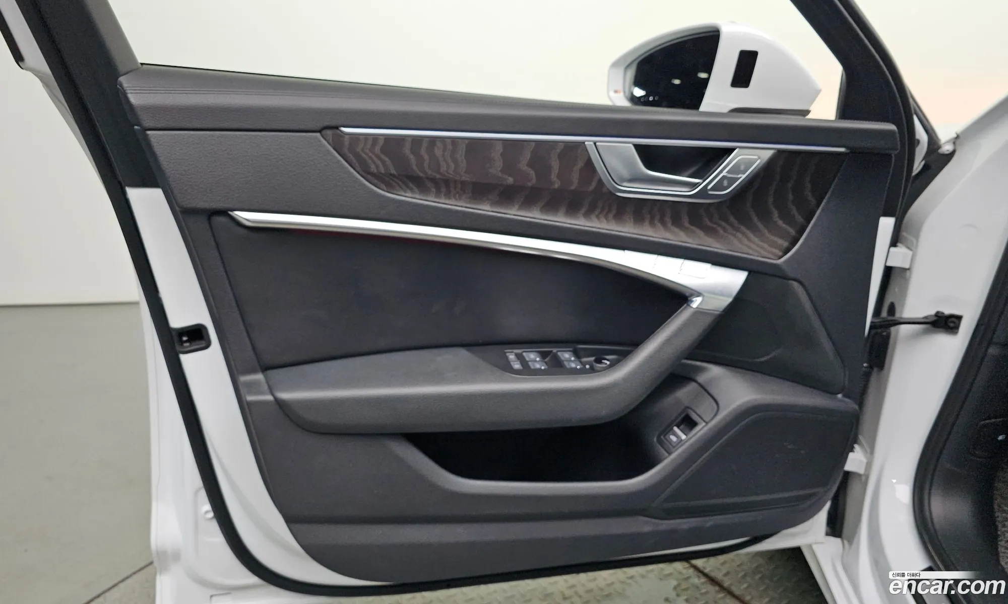 Audi A6 2021 WAUZZZF29MN071245 — 10