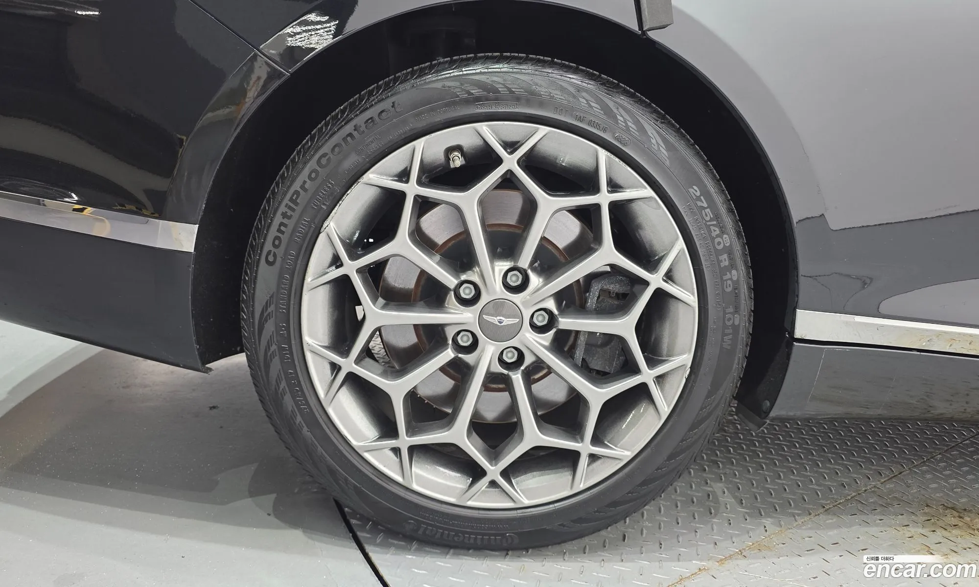 Genesis G80 2022 KMTGB41CDNU153157 — 18