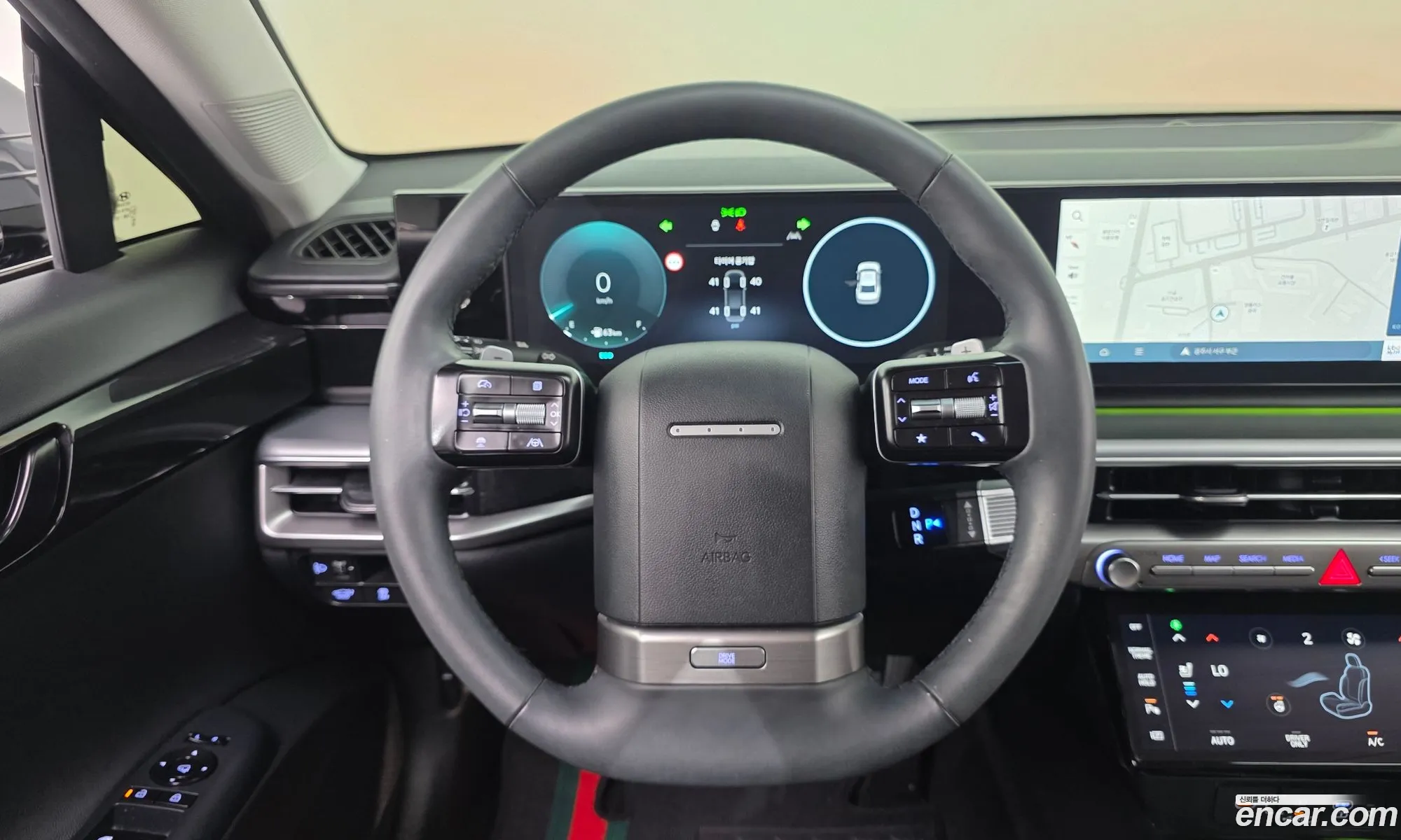 Hyundai Grandeur Hybrid 2023 — 26