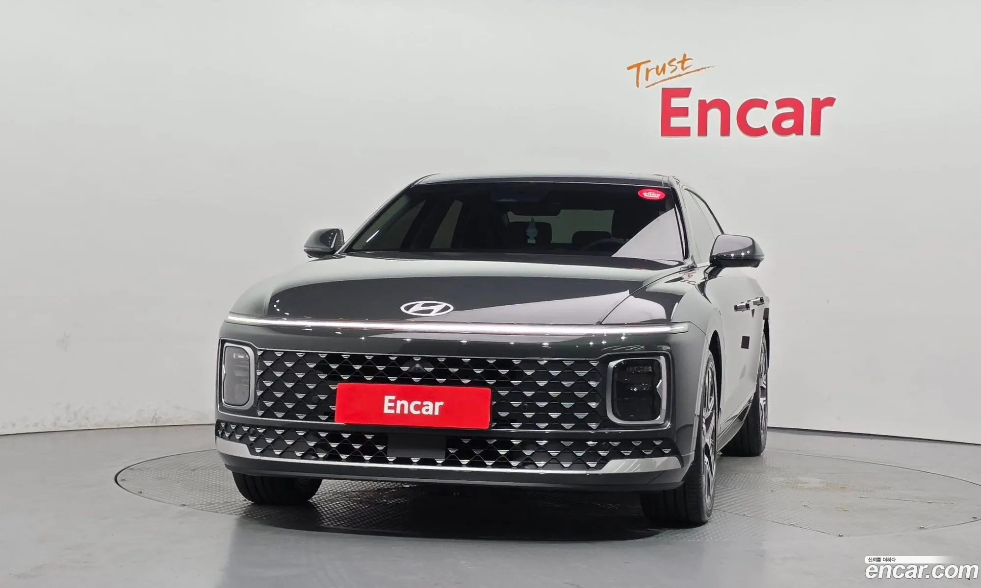 Hyundai Grandeur Hybrid 2023 — 7