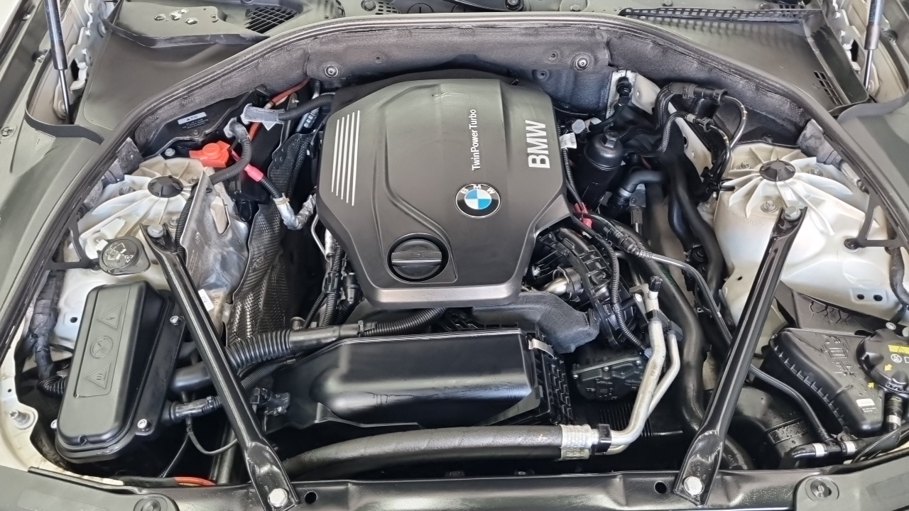 BMW 5 Series 2015 — 15