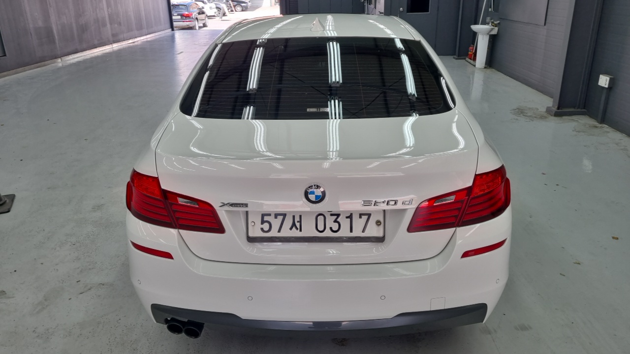 BMW 5 Series 2015 — 2