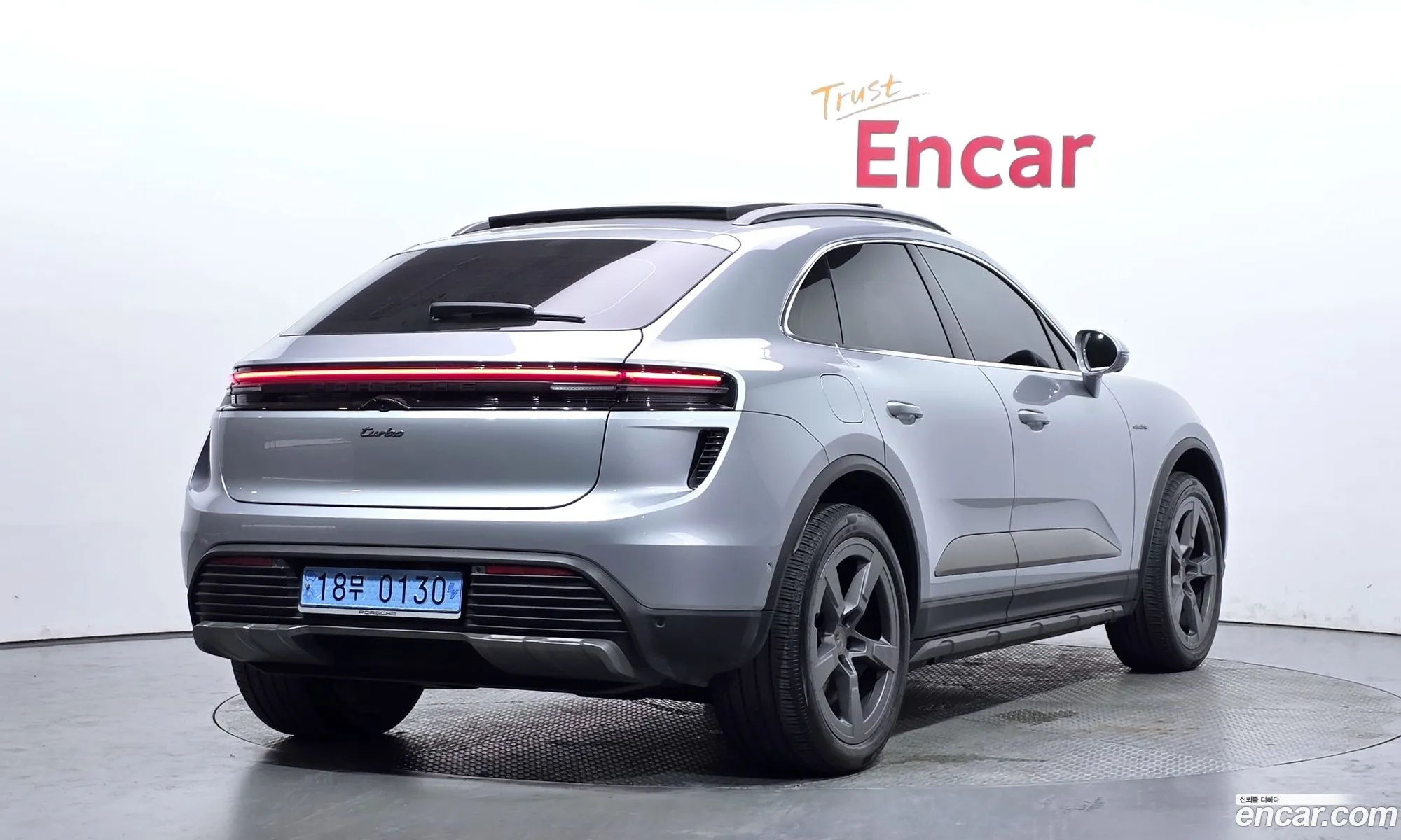 Porsche Macan EV 2025 WP1AC2XA1SL175084 — 13