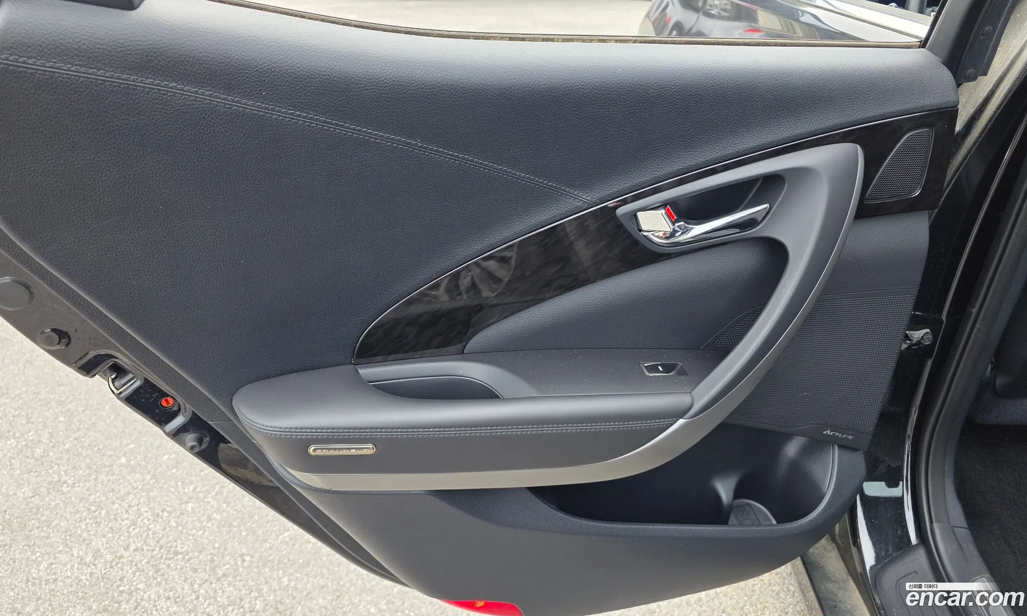 Hyundai Grandeur HG 2013 — 16