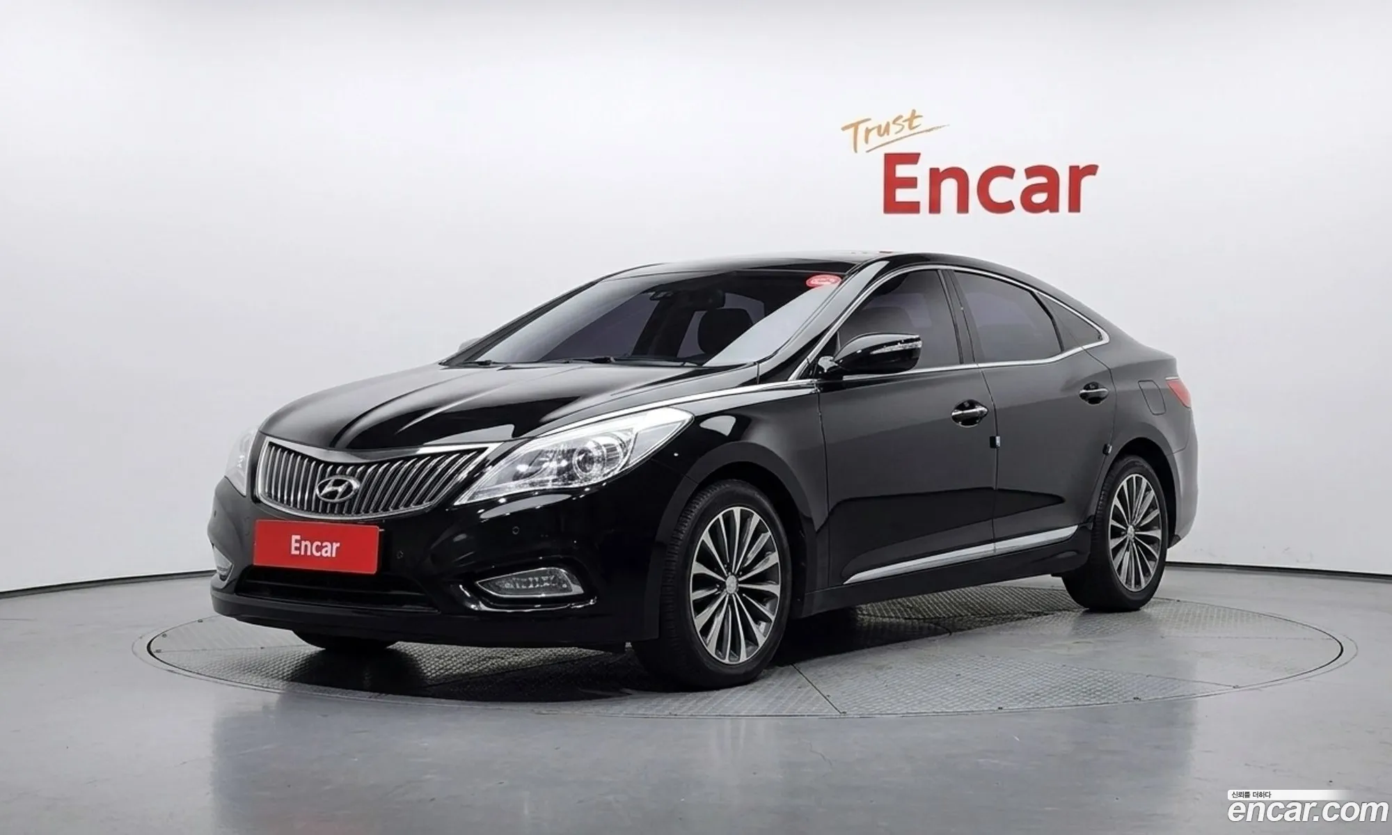 Hyundai Grandeur HG 2013 — 28