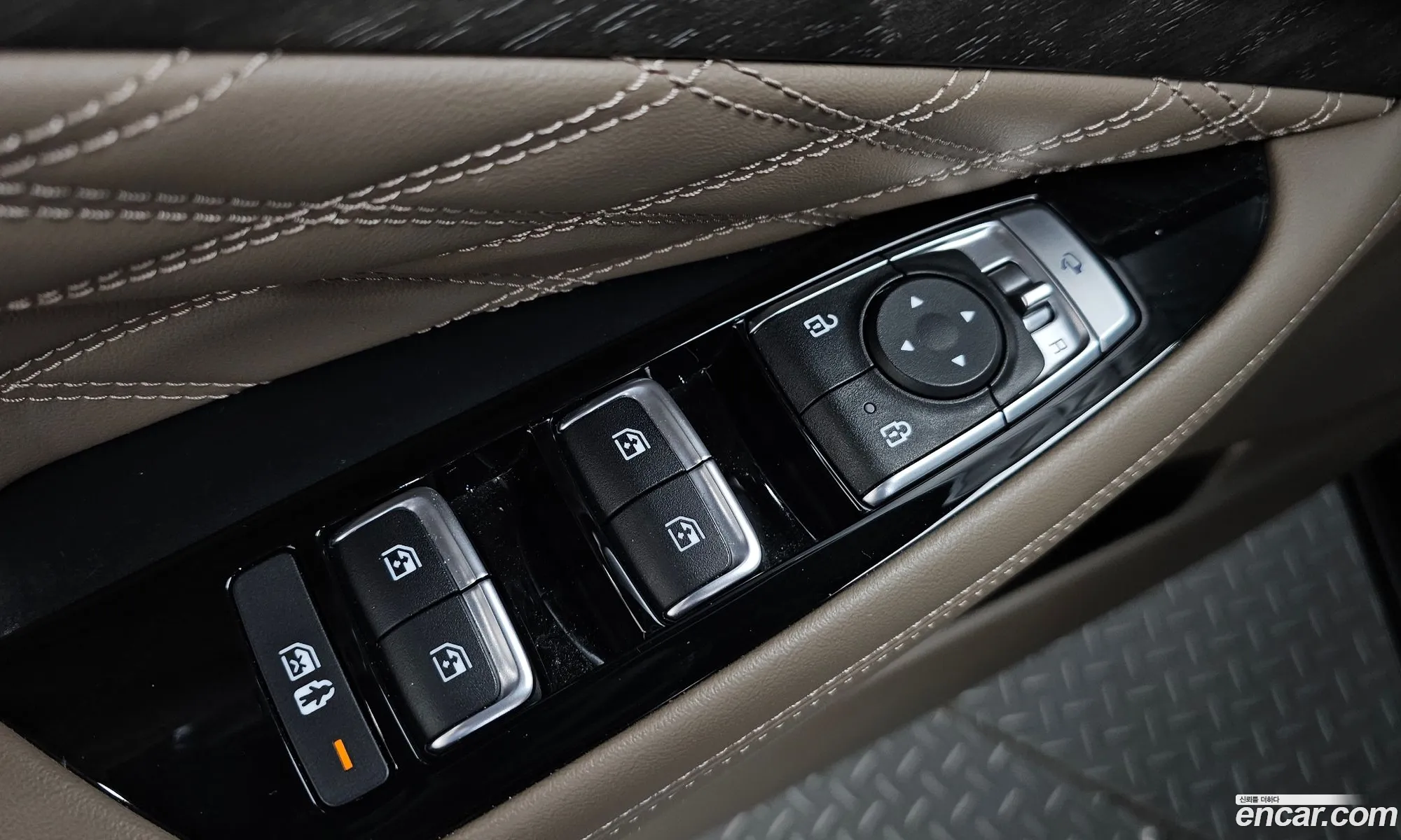 Kia K8 2021 — 25
