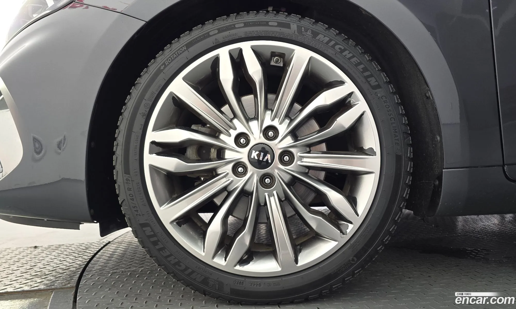 Kia K7 Premier 2020 — 9