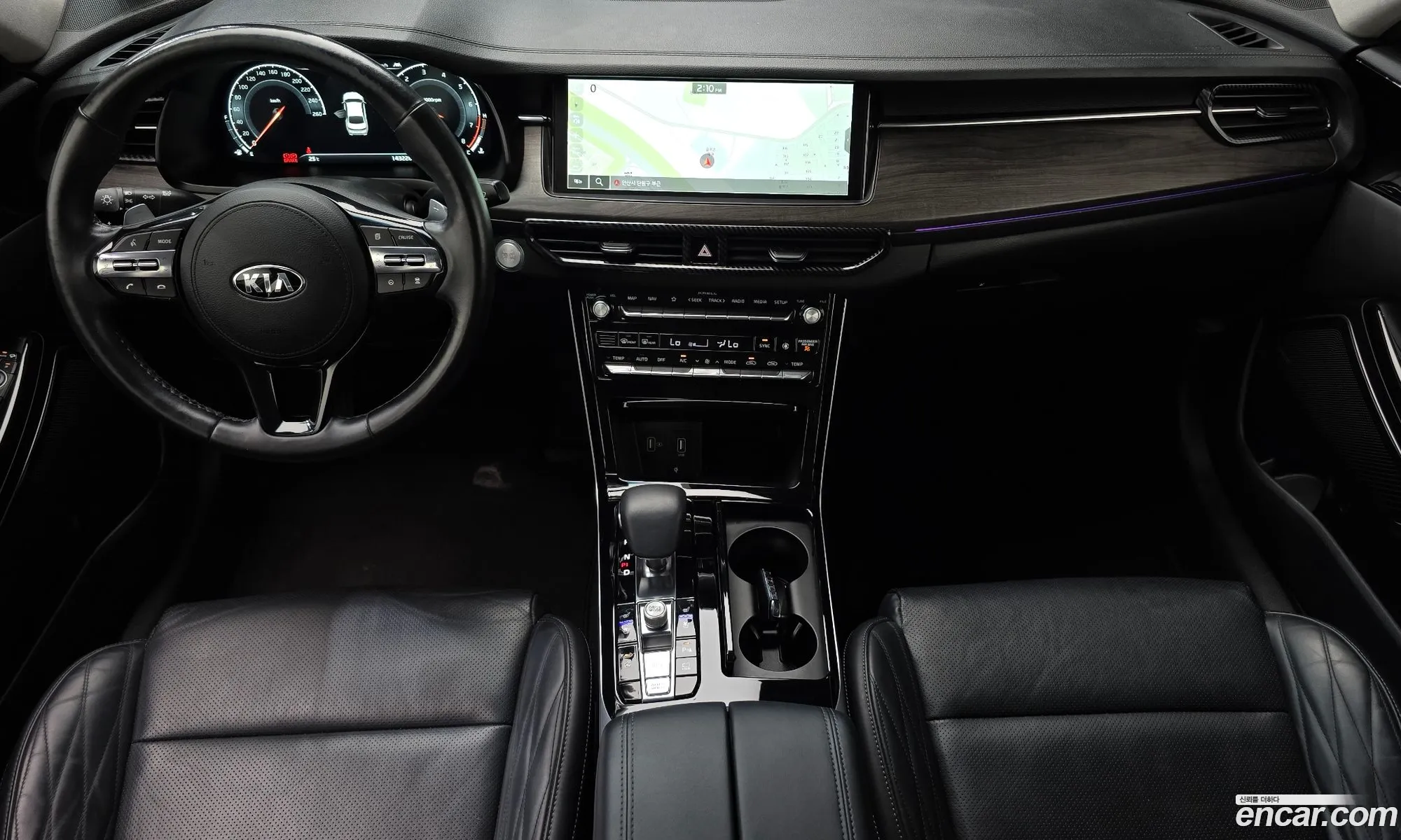 Kia K7 Premier 2020 — 32