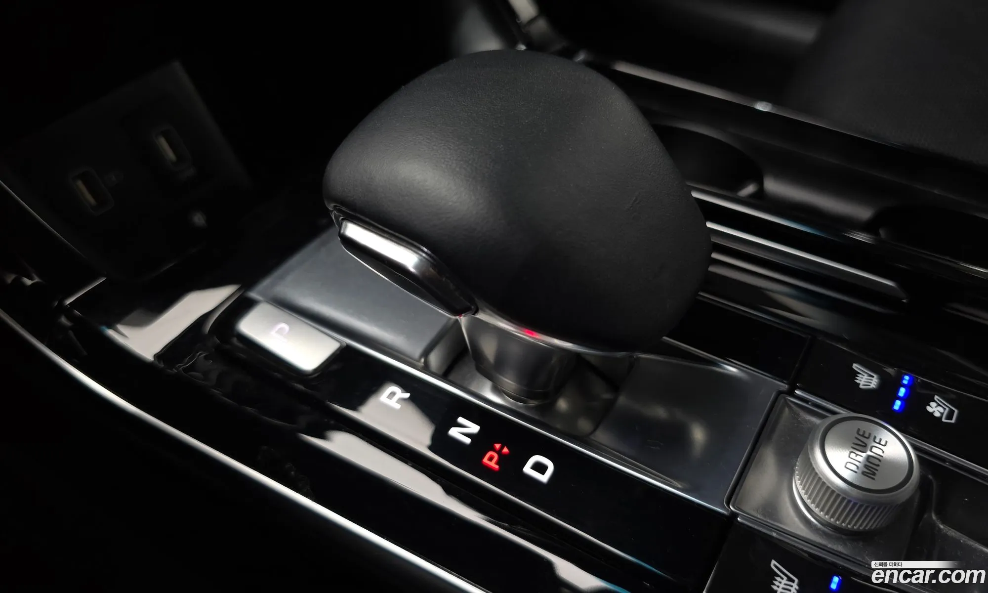 Kia K7 Premier 2020 — 16