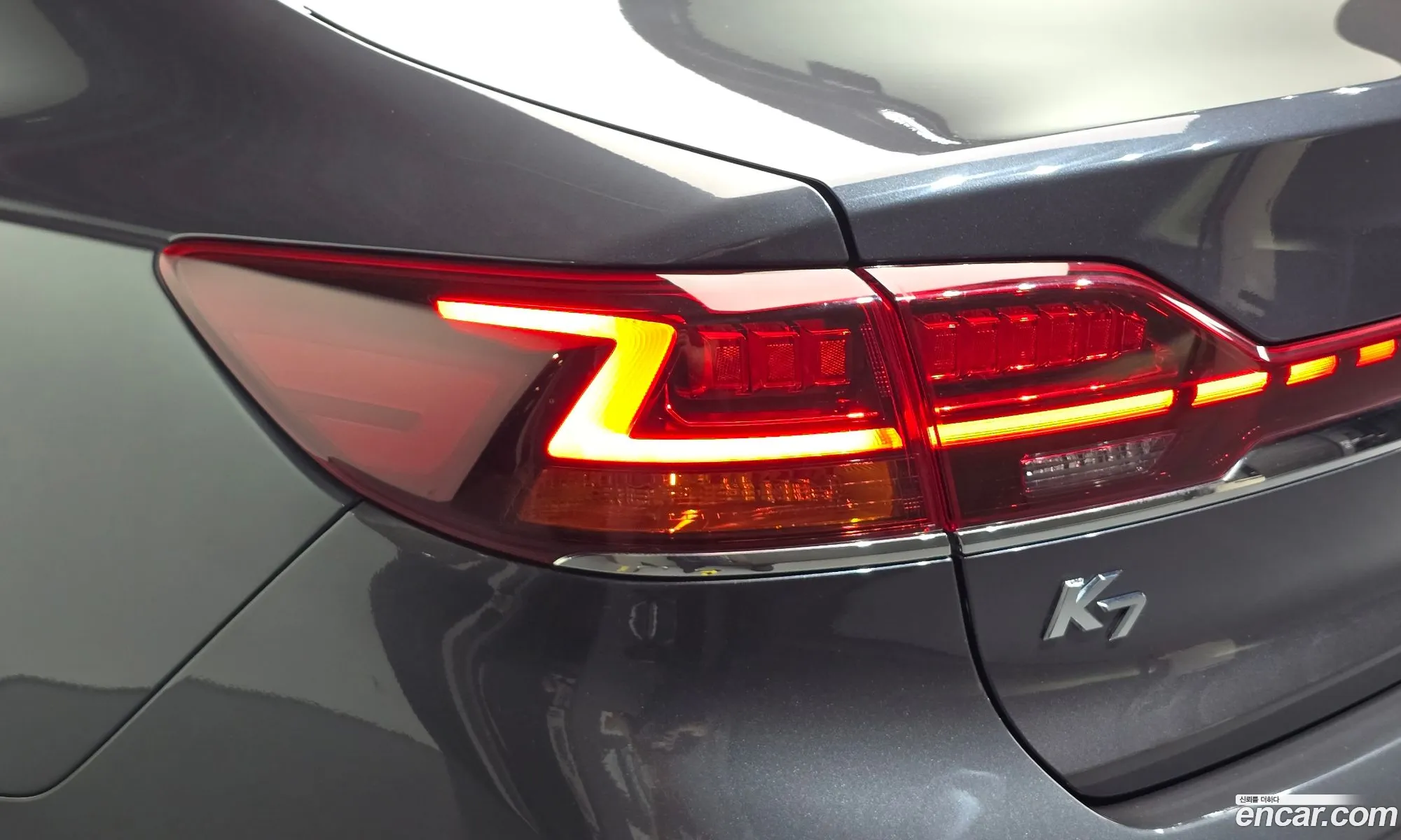 Kia K7 Premier 2020 — 23