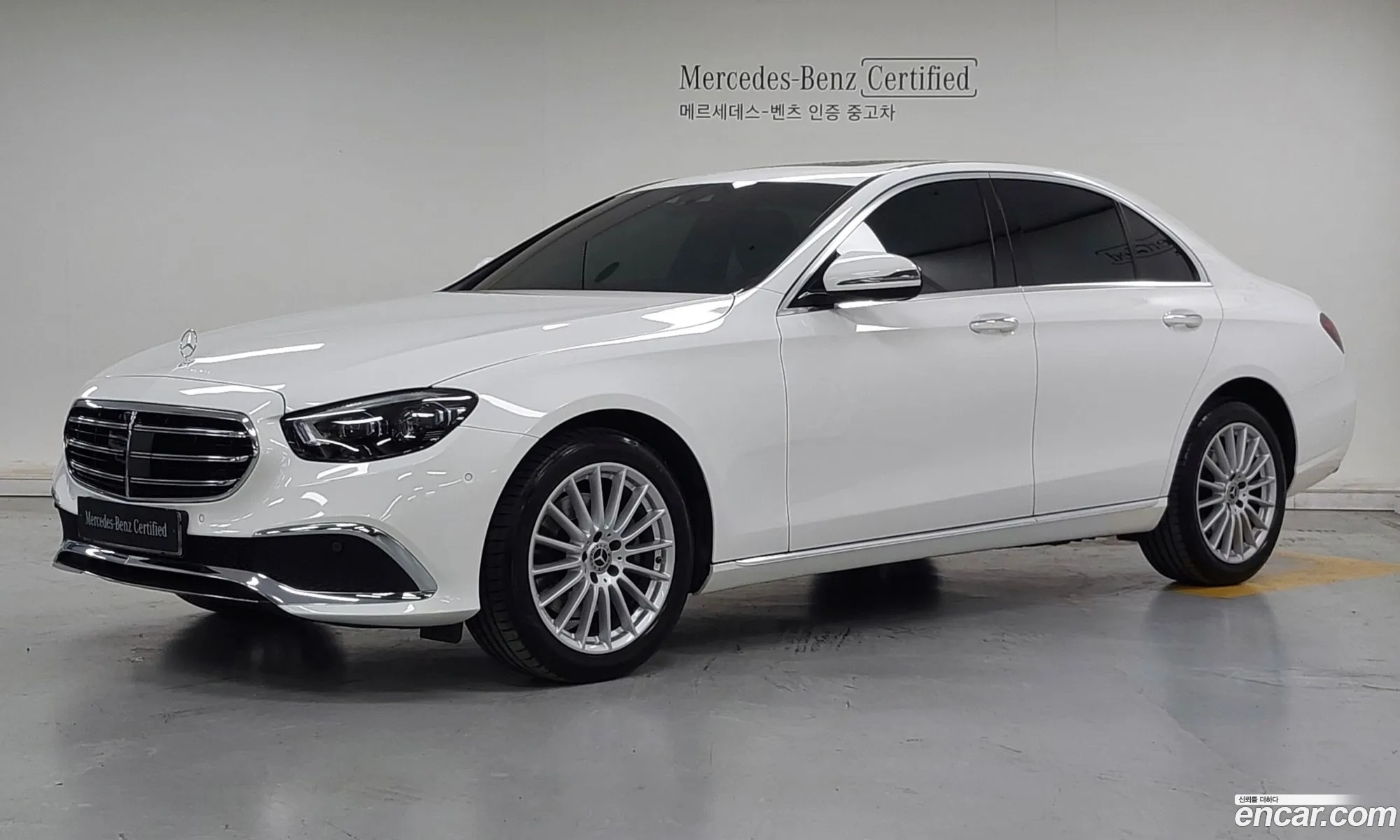 Mercedes-Benz E-Class W213 2023 — 20