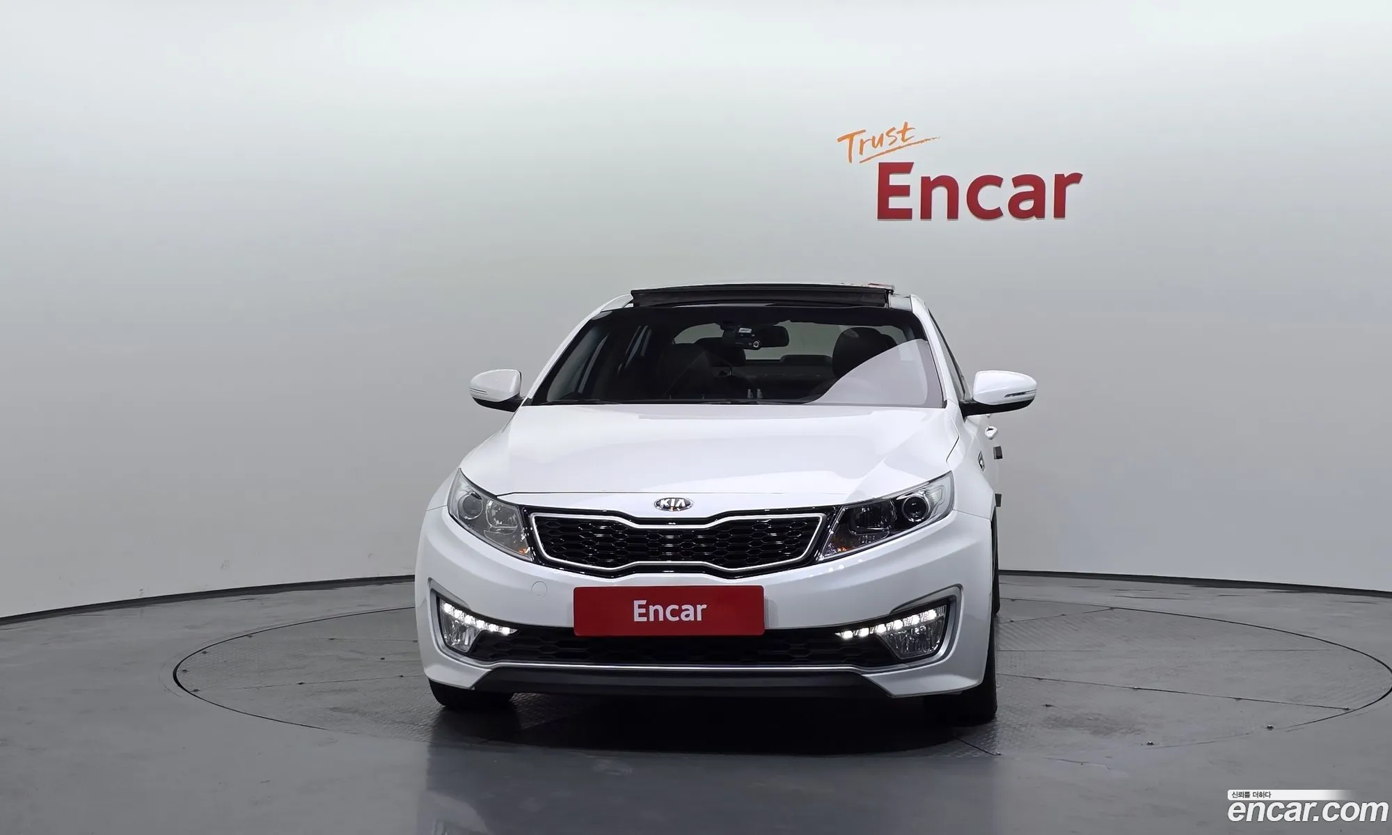Kia K5 Hybrid 2013 — 14