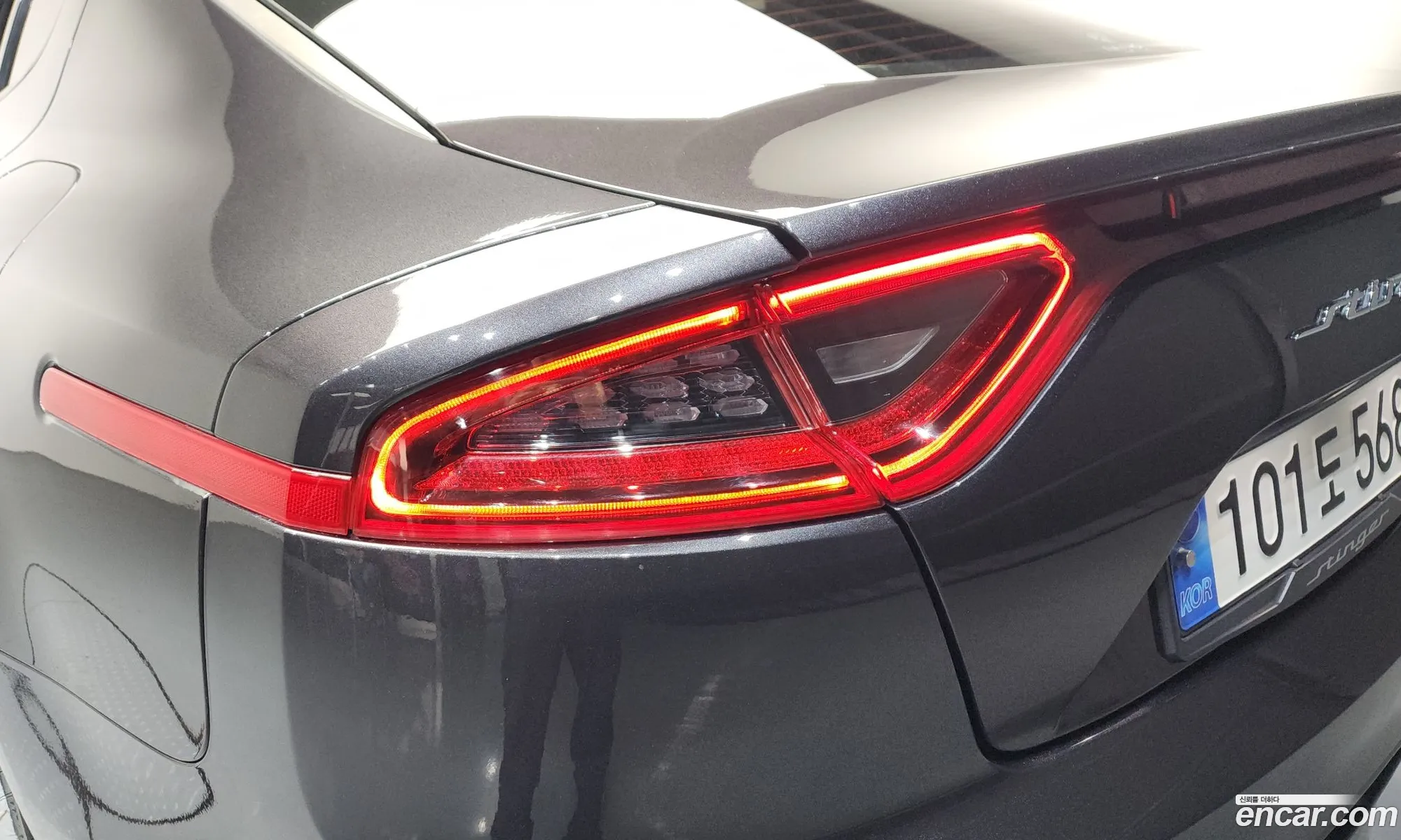 Kia Stinger 2020 — 19