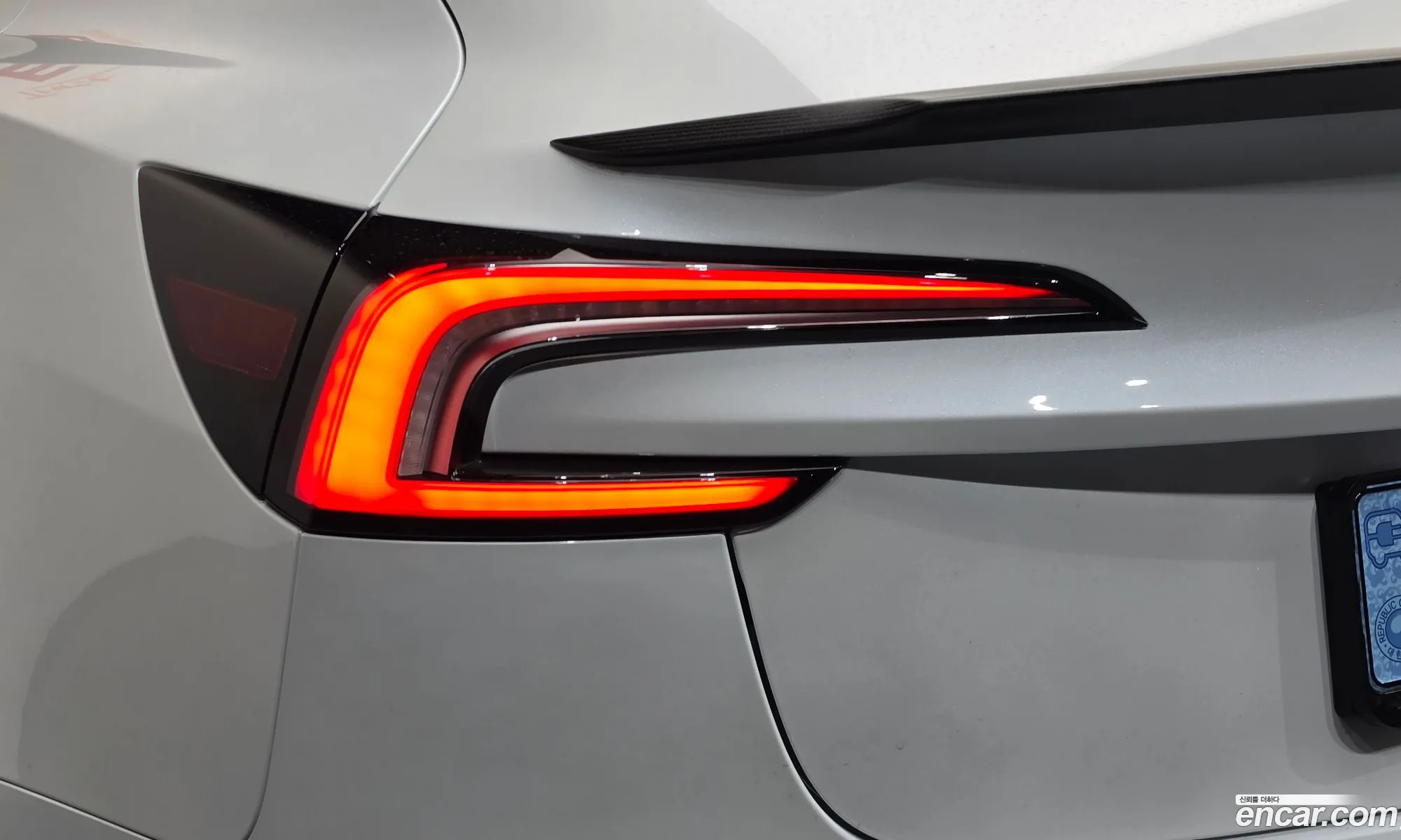 Tesla Model 3 2026 — 2